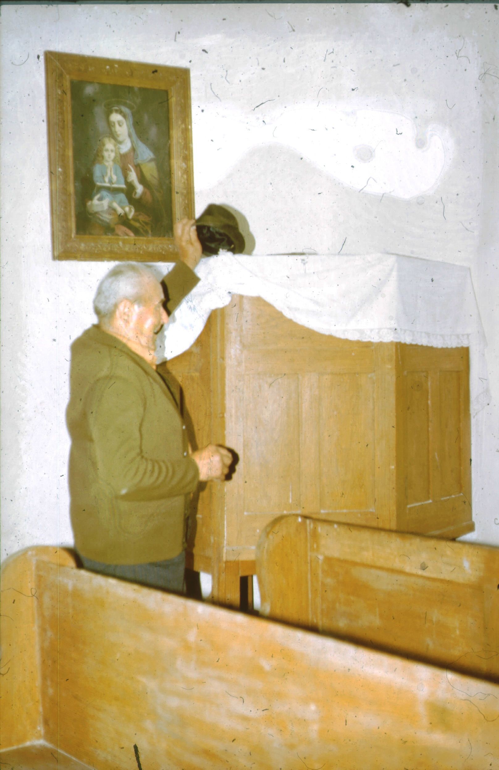 A kápolna belső részlete, Nagyberki, Szalacska-hegy (Rippl-Rónai Múzeum CC BY-NC-ND)