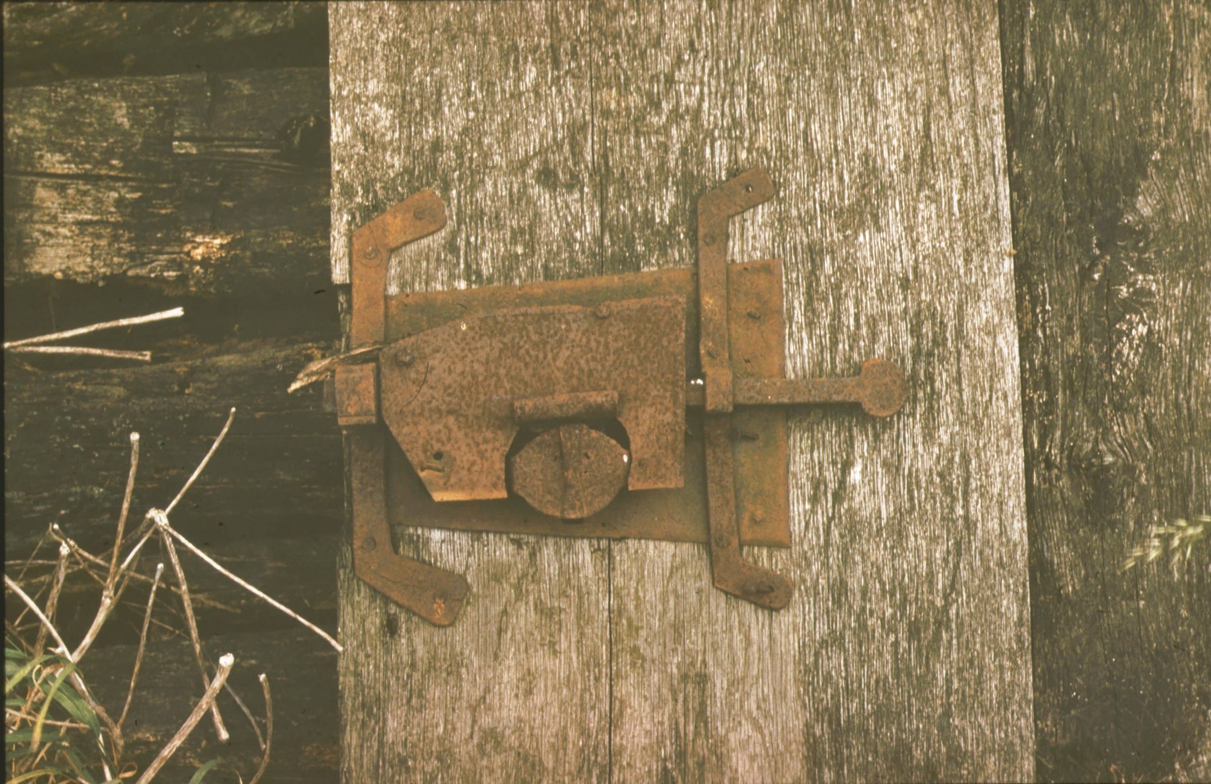 A volt Éva-féle pince ajtajának zárja, Kisfeji dűlő (Rippl-Rónai Múzeum CC BY-NC-ND)