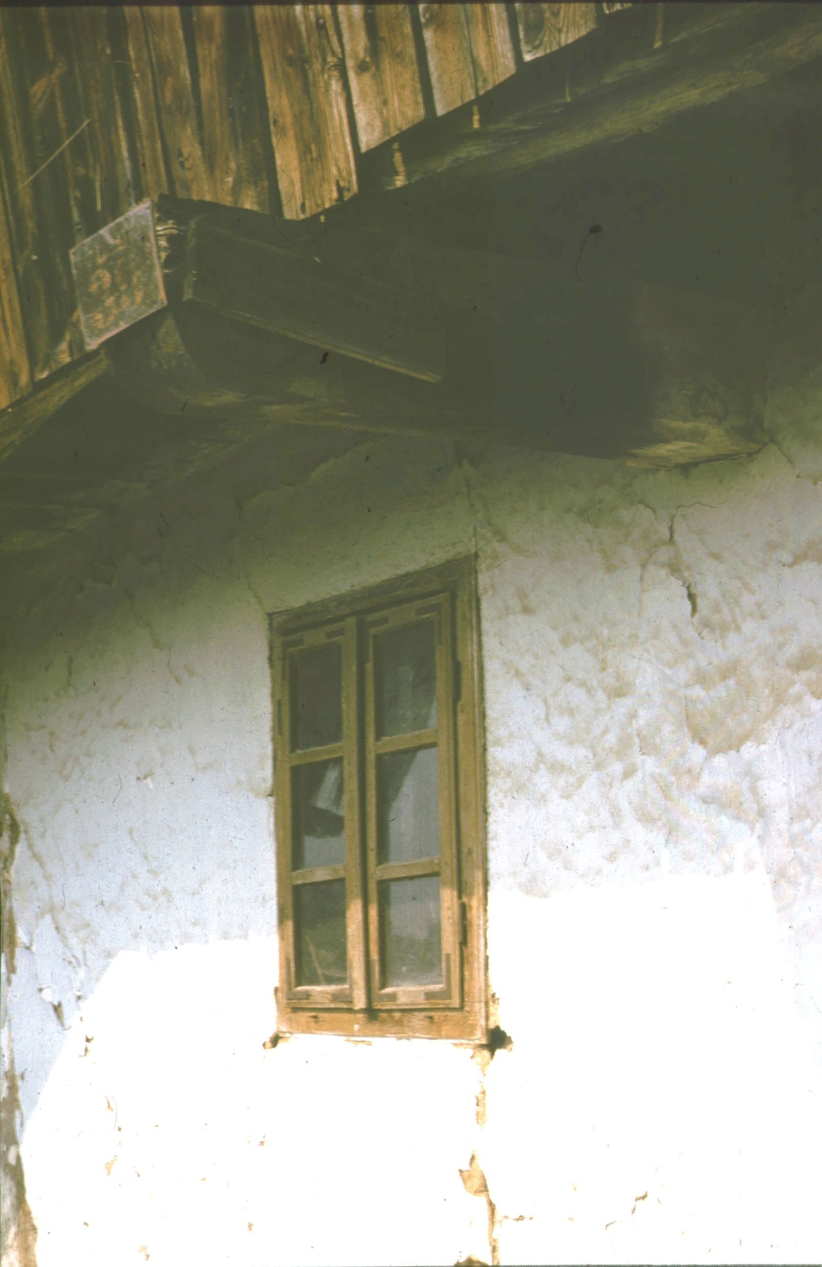 A NY-i homlokzat részlete a szobaablakokkal, Pátró (Rippl-Rónai Múzeum CC BY-NC-ND)