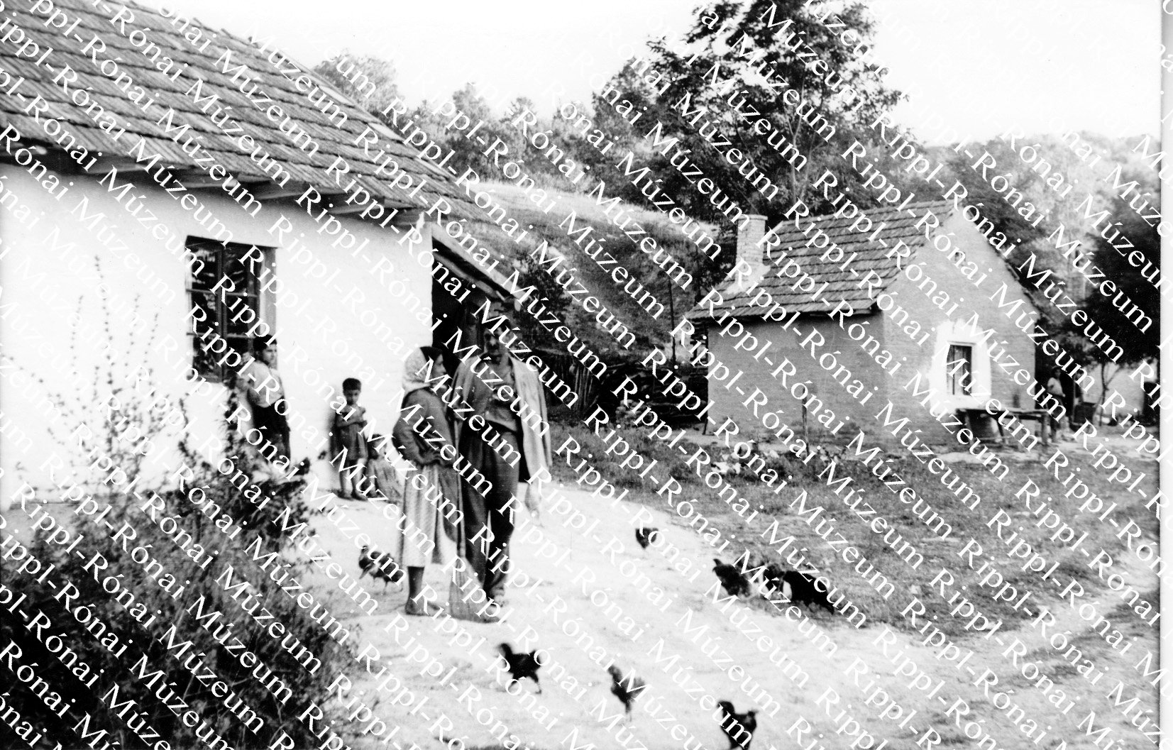 Téglából építik házaikat a nagycsepelyi cigányok (Rippl-Rónai Múzeum CC BY-NC-SA)