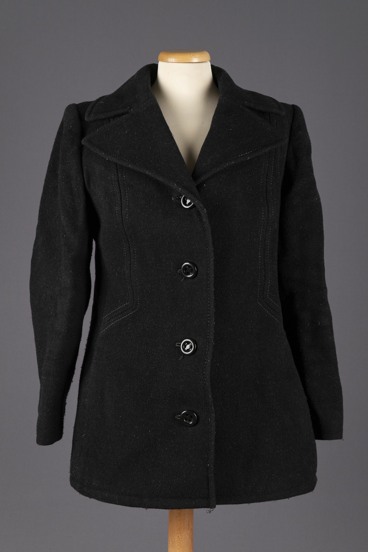 Kabátok (Rippl-Rónai Múzeum CC BY-NC-ND)