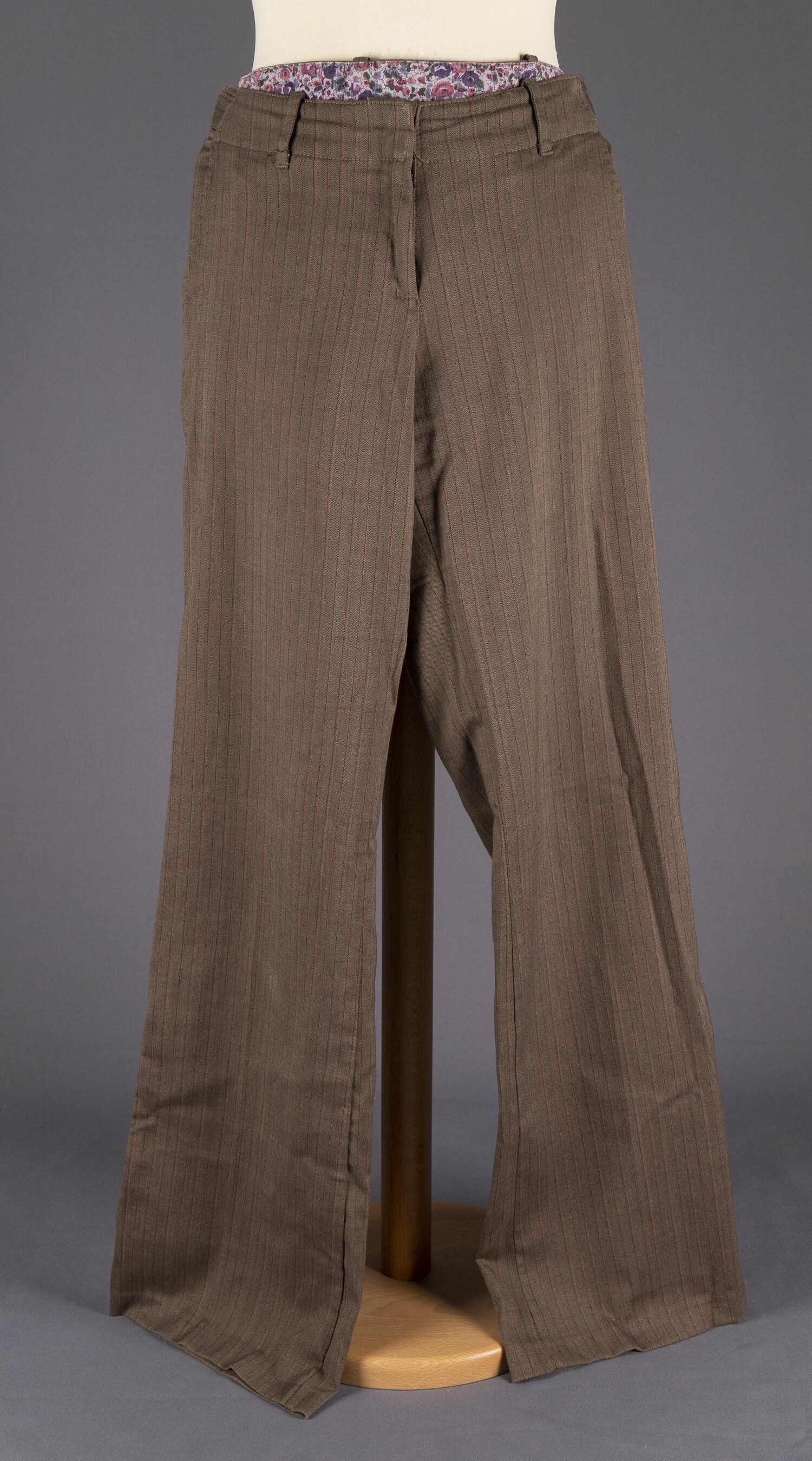 Női nadrág (Rippl-Rónai Múzeum CC BY-NC-ND)