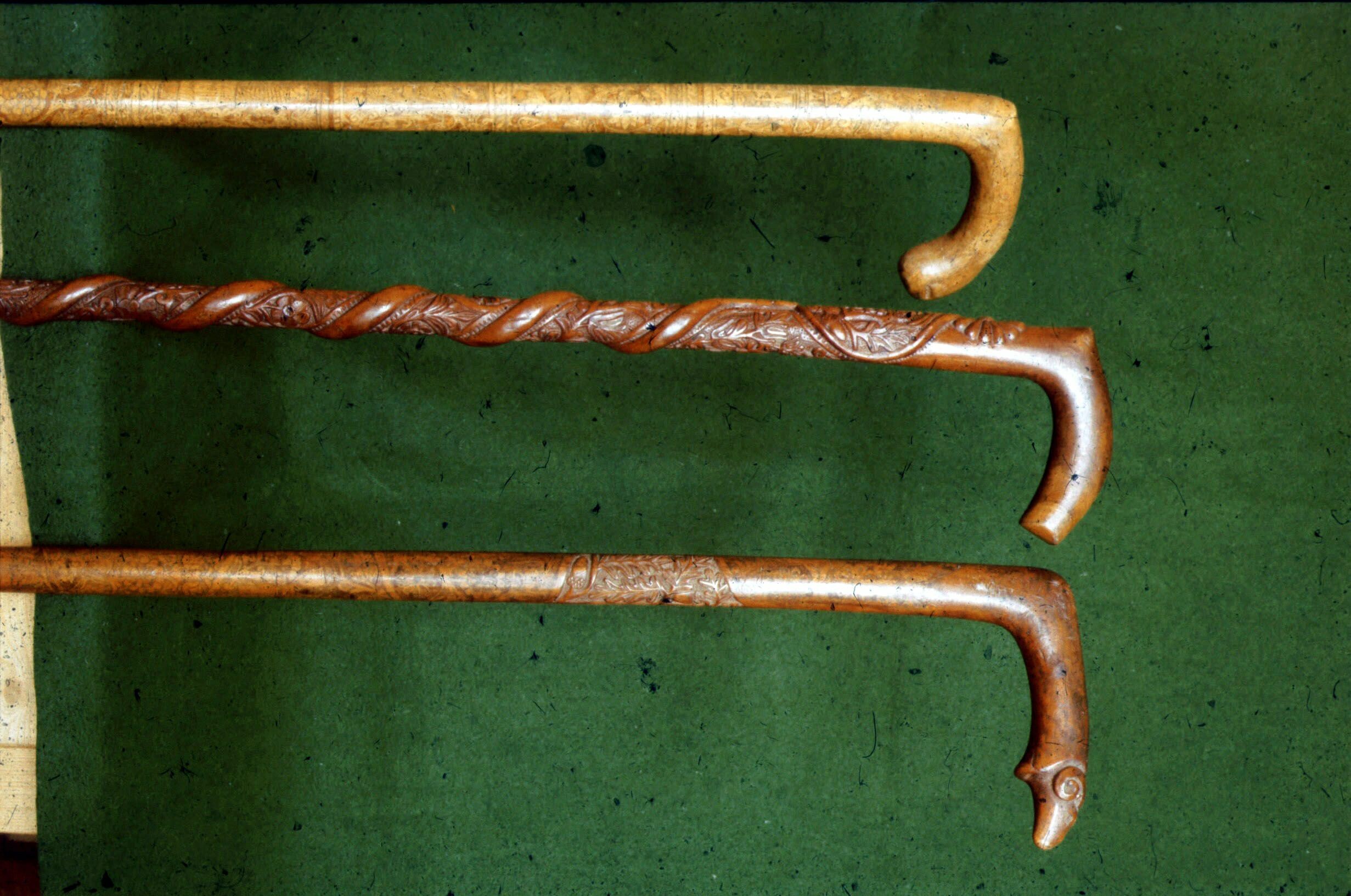 Faragással díszített botok (Rippl-Rónai Múzeum CC BY-NC-ND)