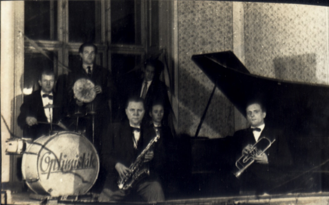 Nagyatádi zenekar (Nagyatádi Kulturális és Sport Központ – Városi Múzeum CC BY-NC-SA)