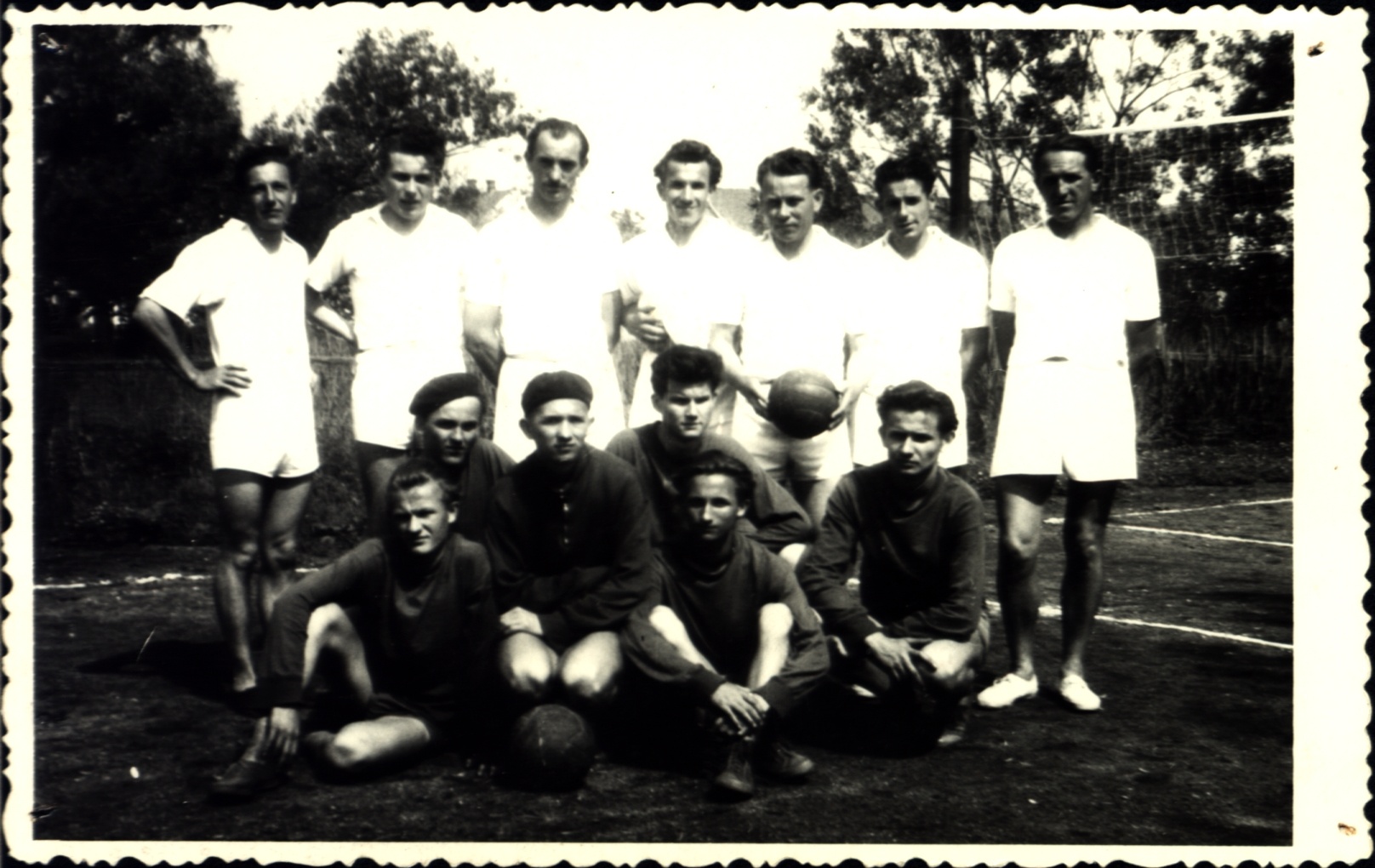 Röplabdacsapat (Nagyatádi Kulturális és Sport Központ – Városi Múzeum CC BY-NC-SA)