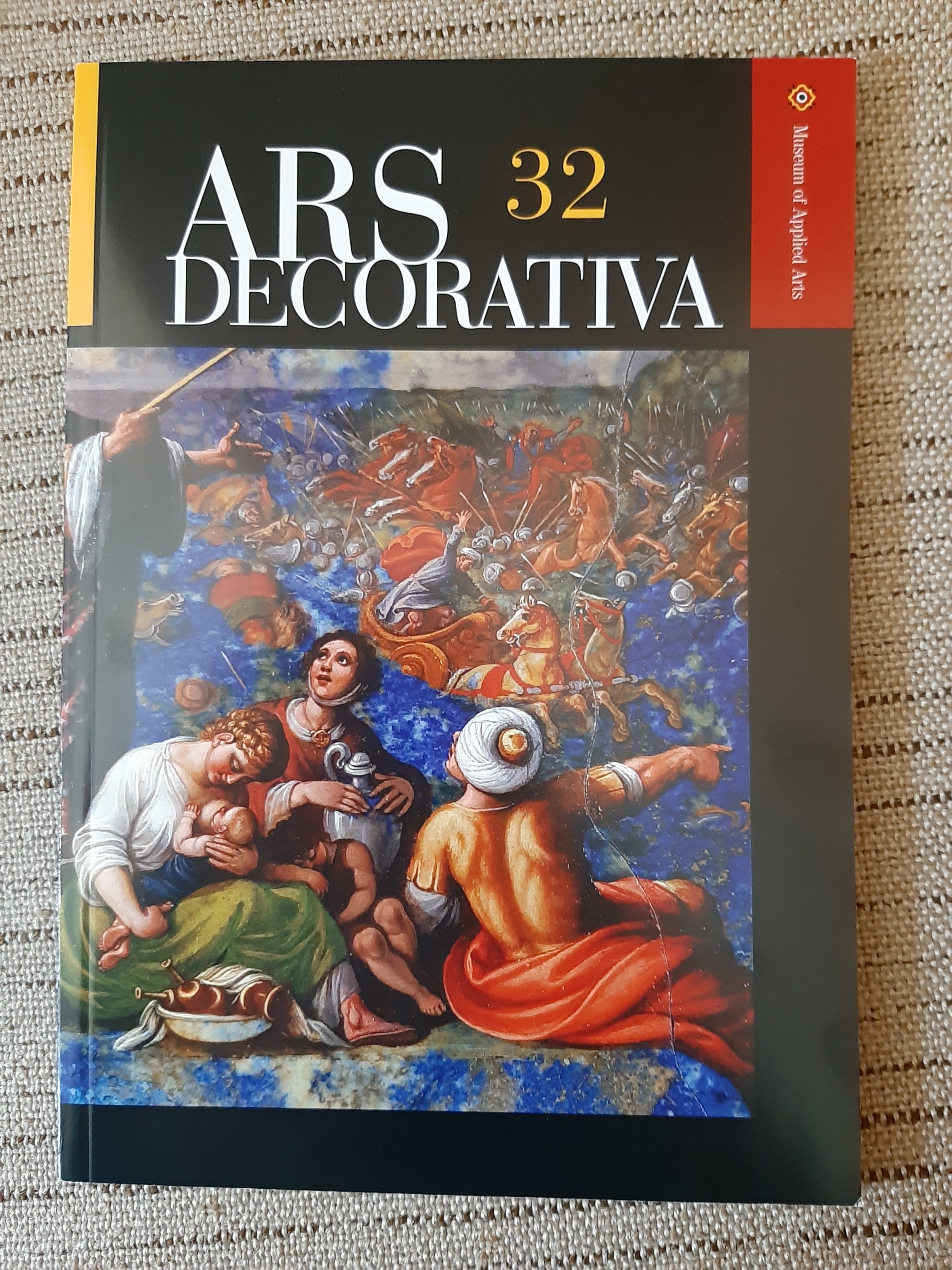 Ars Decorativa 32,  Az Iparművészeti Múzeum évkönyve (Rippl-Rónai Múzeum RR-F)