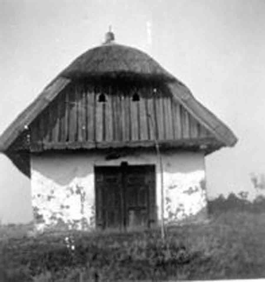 1899-ben épült présház, fűrészelt deszka oromfal (Rippl-Rónai Múzeum RR-F)