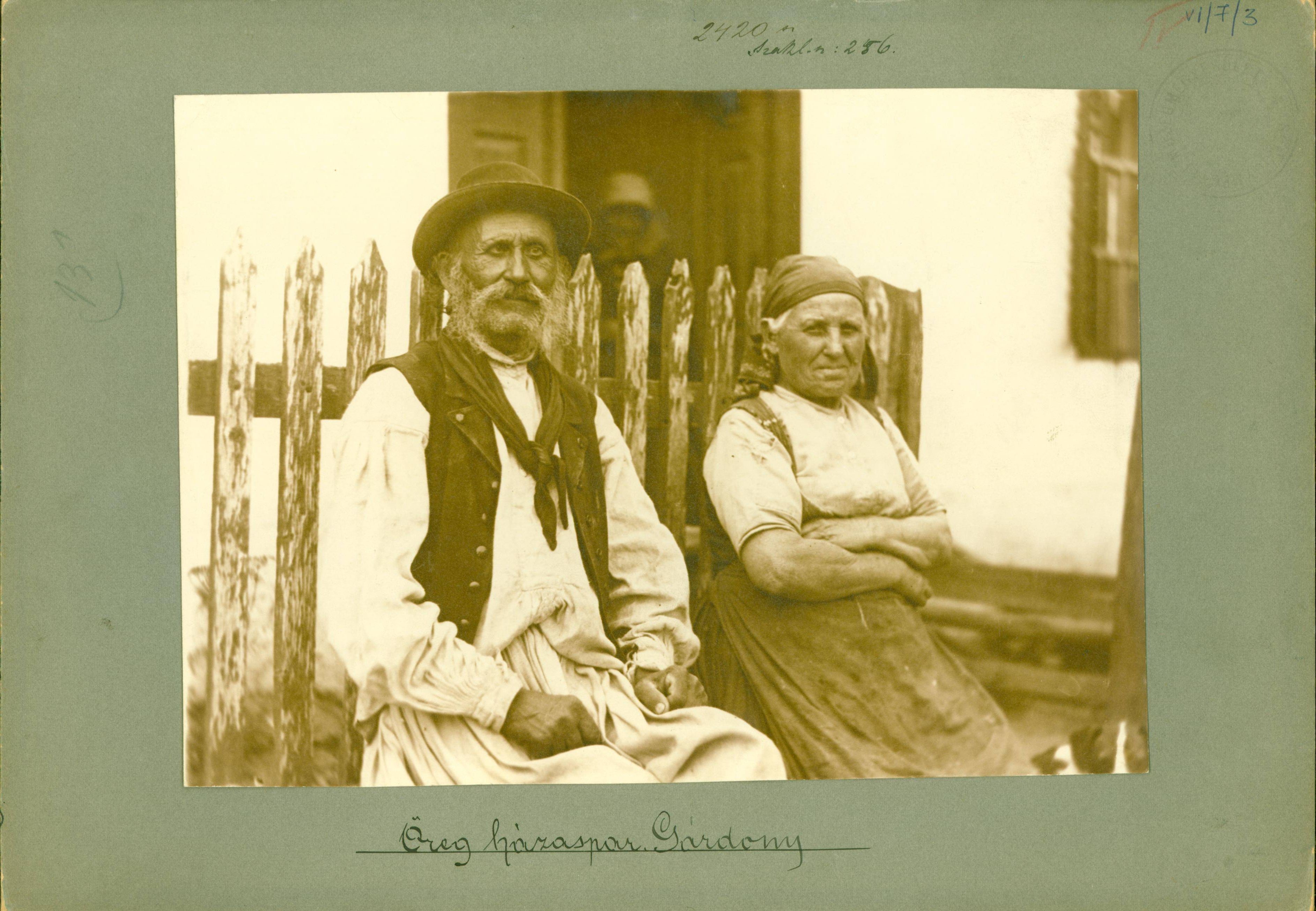 Öreg házaspár Gárdonyból (Rippl-Rónai Múzeum RR-F)
