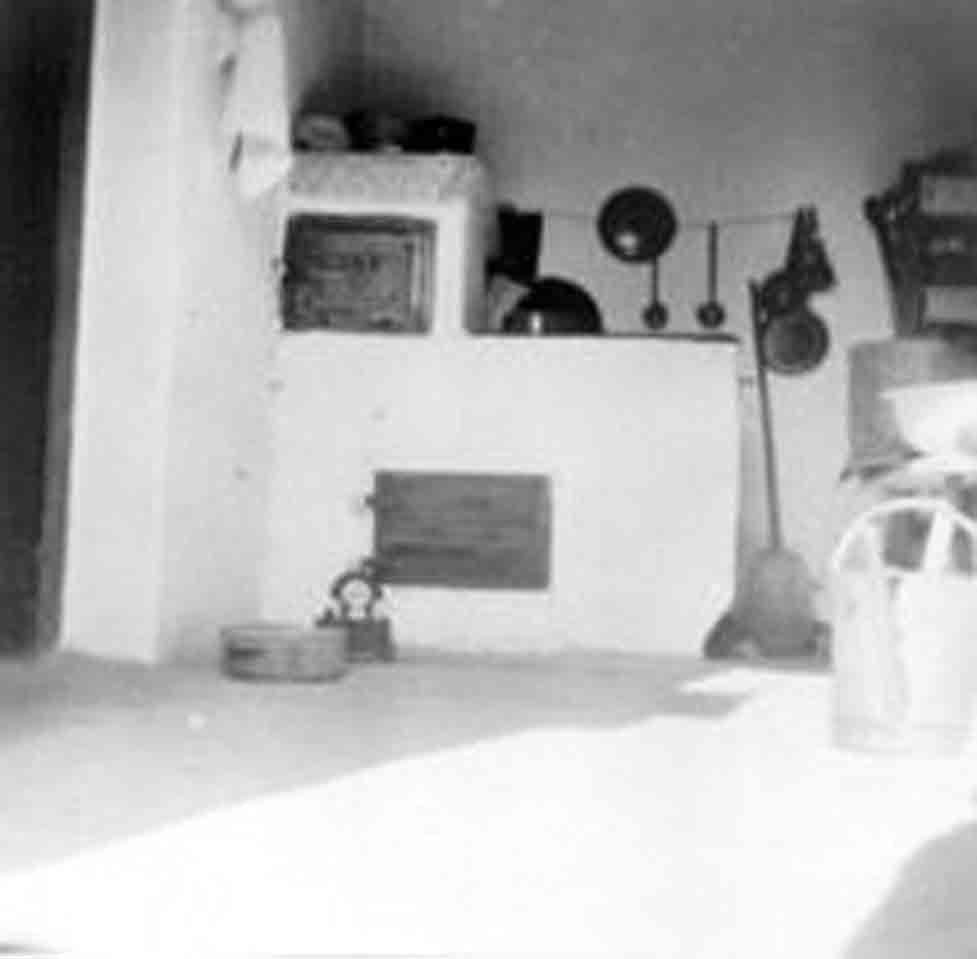 Hegycsősz konyhája a hegycsősz házban (Rippl-Rónai Múzeum RR-F)