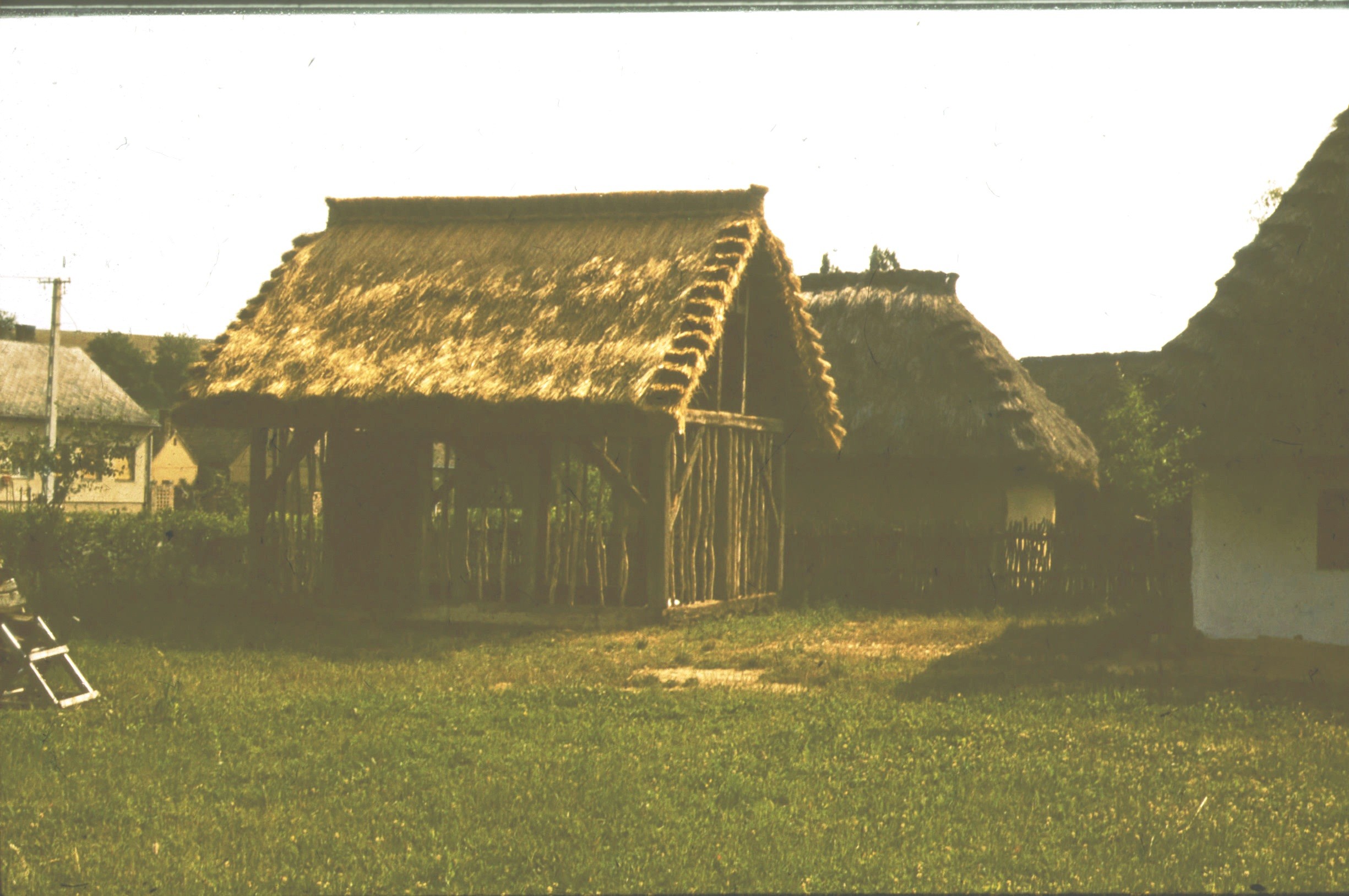 A bodvicai istálló DK-i nézete (Rippl-Rónai Múzeum RR-F)