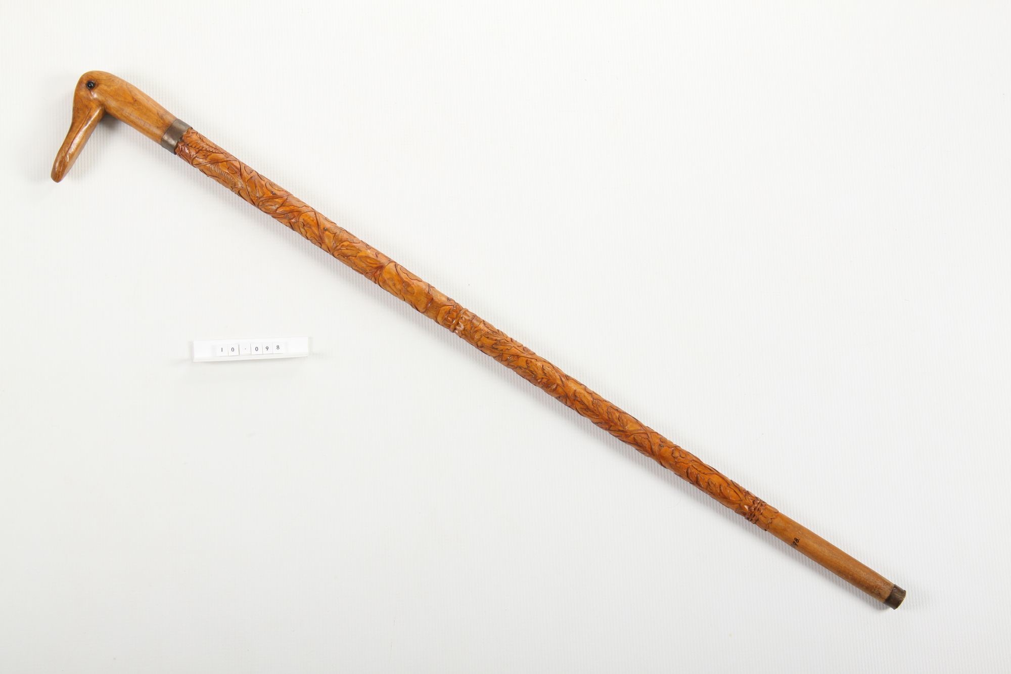 Bot, fából faragott (Rippl-Rónai Múzeum RR-F)