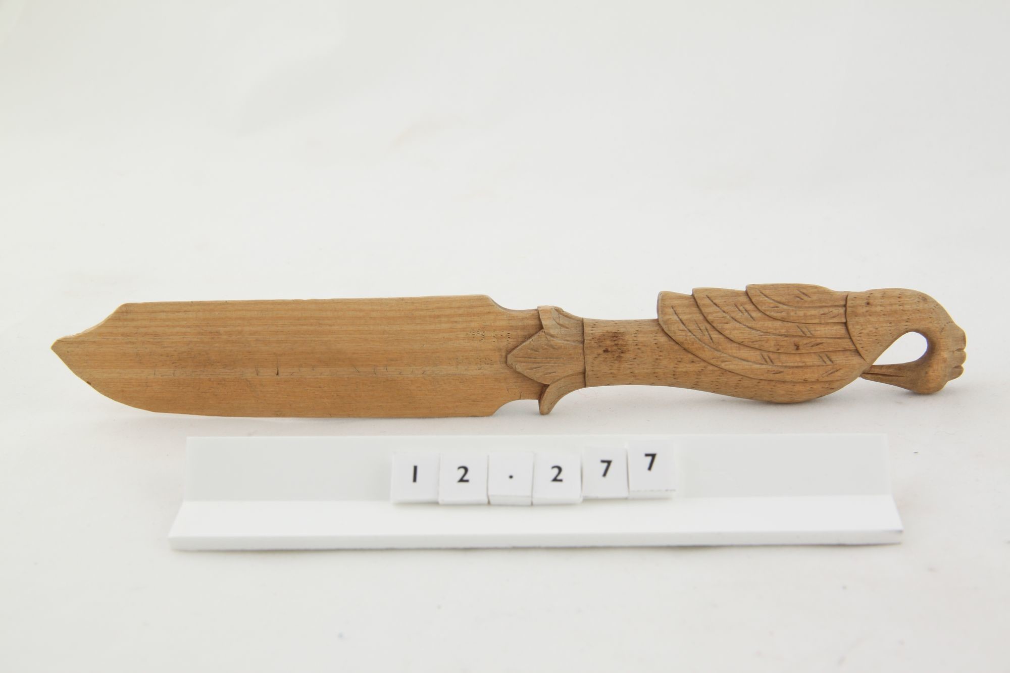 Kés fából (Rippl-Rónai Múzeum RR-F)