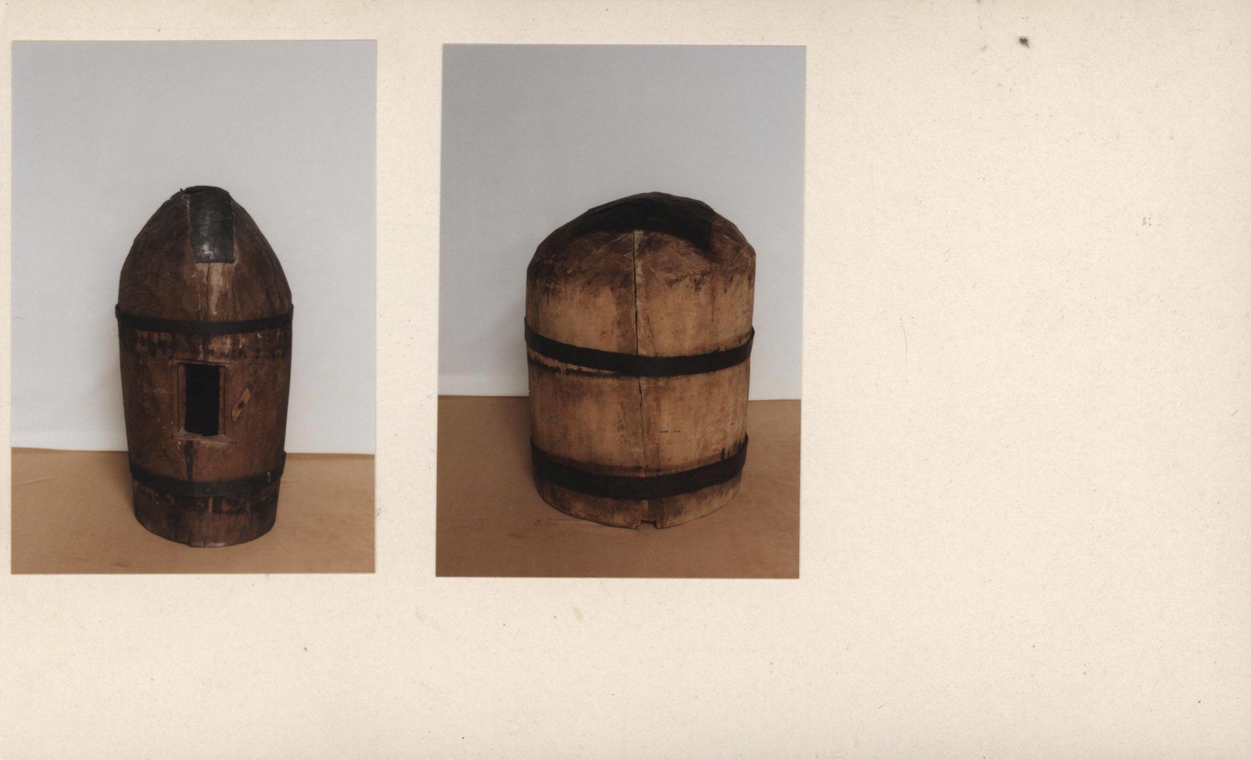 Méhkasok fából, a), b) (Rippl-Rónai Múzeum RR-F)