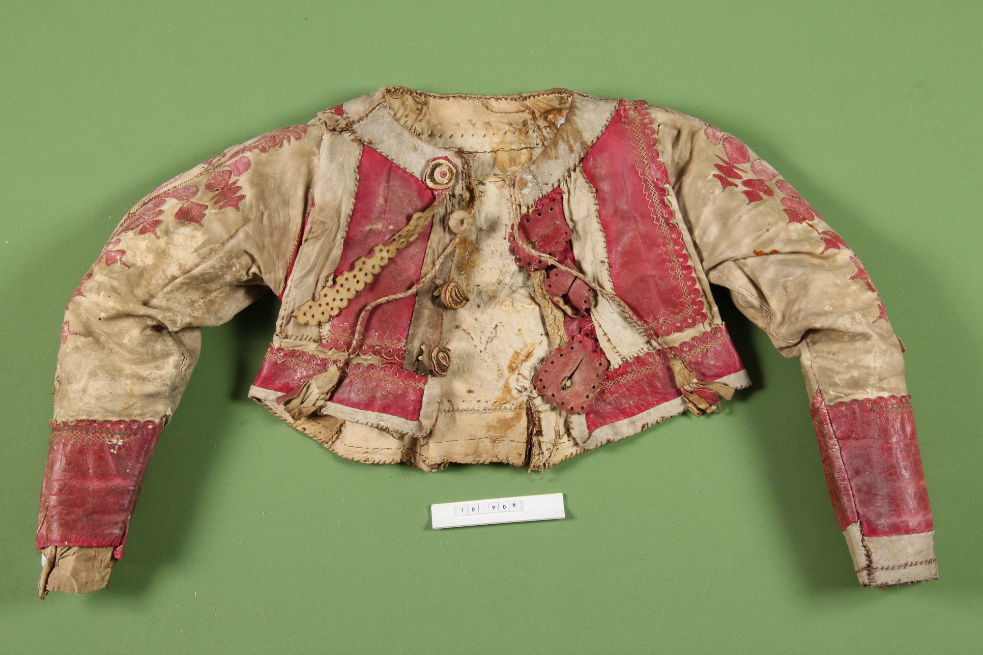 Női bunda (Rippl-Rónai Múzeum RR-F)