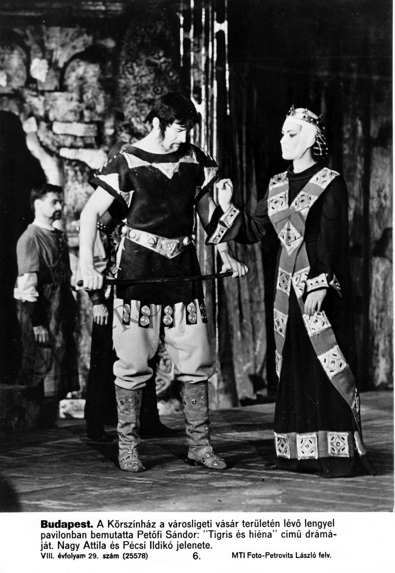 A Körszínház bemutatta Petőfi: "Tigris és hiéna" c. drámáját. Nagy Attila és Pécsi Ildikó jelenete (Rippl-Rónai Múzeum CC BY-NC-SA)