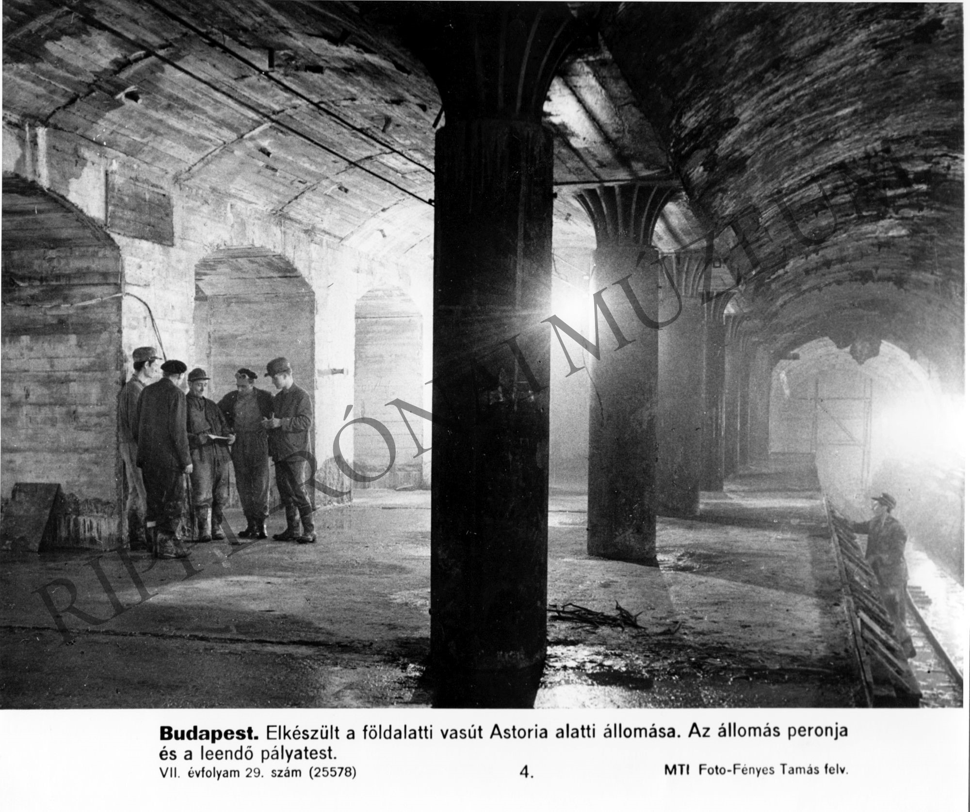 A metro Astoria alatti állomásának építkezése (Rippl-Rónai Múzeum CC BY-NC-SA)