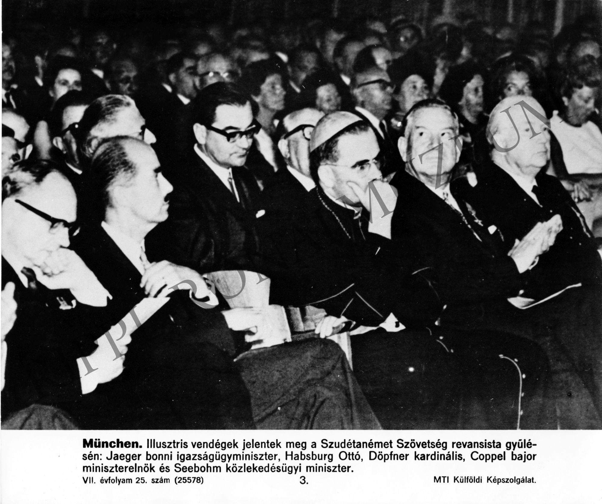 A Szudétanémet Szövetség revansista gyűlése. (Rippl-Rónai Múzeum CC BY-NC-SA)