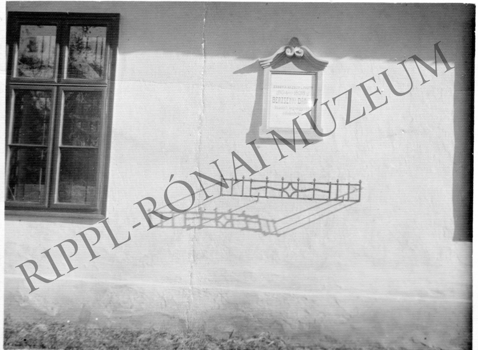 Berzsenyi emléktáblája a niklai ház falán (Rippl-Rónai Múzeum CC BY-NC-SA)