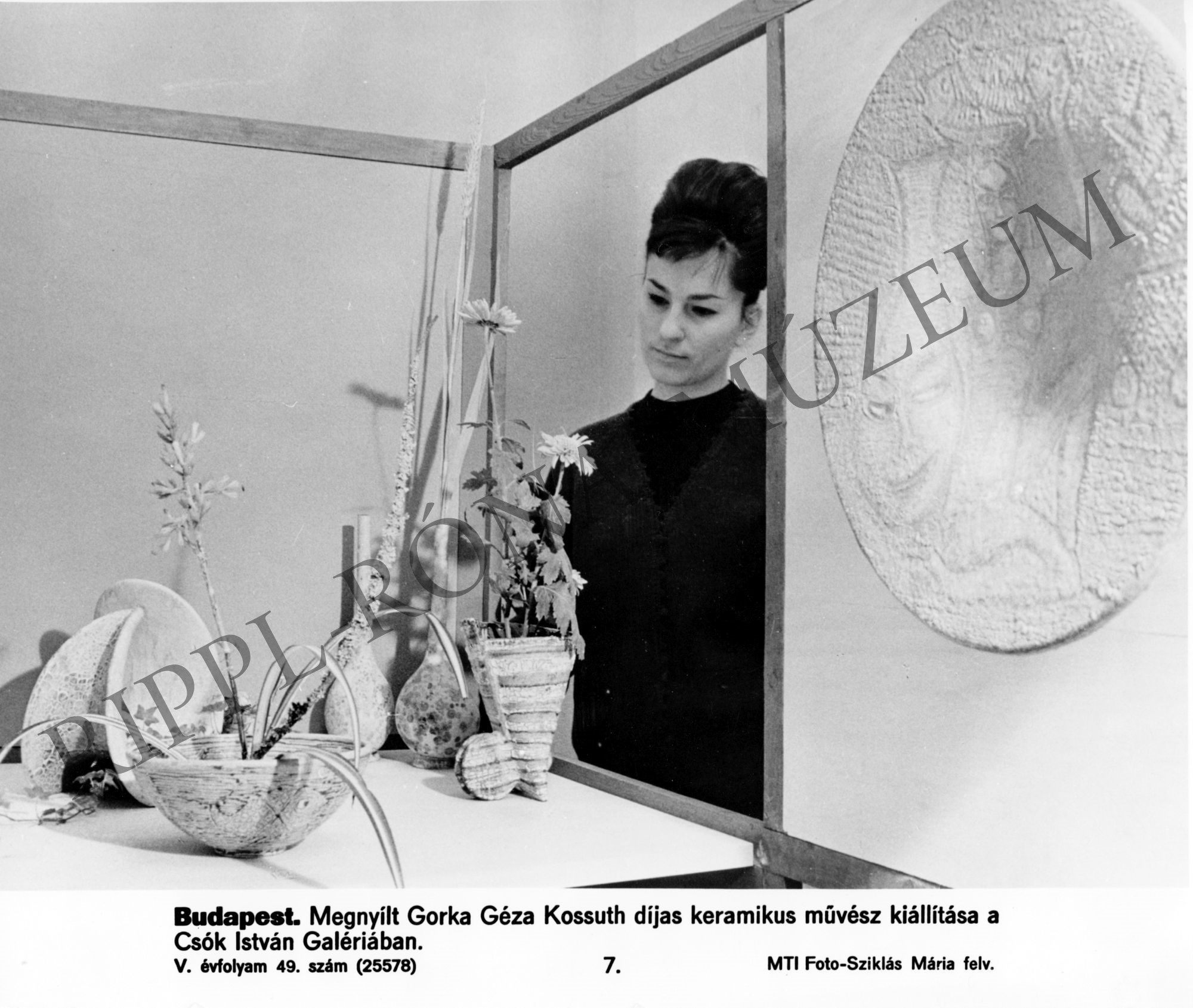 Gorka Géza Kossuth-díjas keramikusművész kiállítása a Csók István Galériában (Rippl-Rónai Múzeum CC BY-NC-SA)