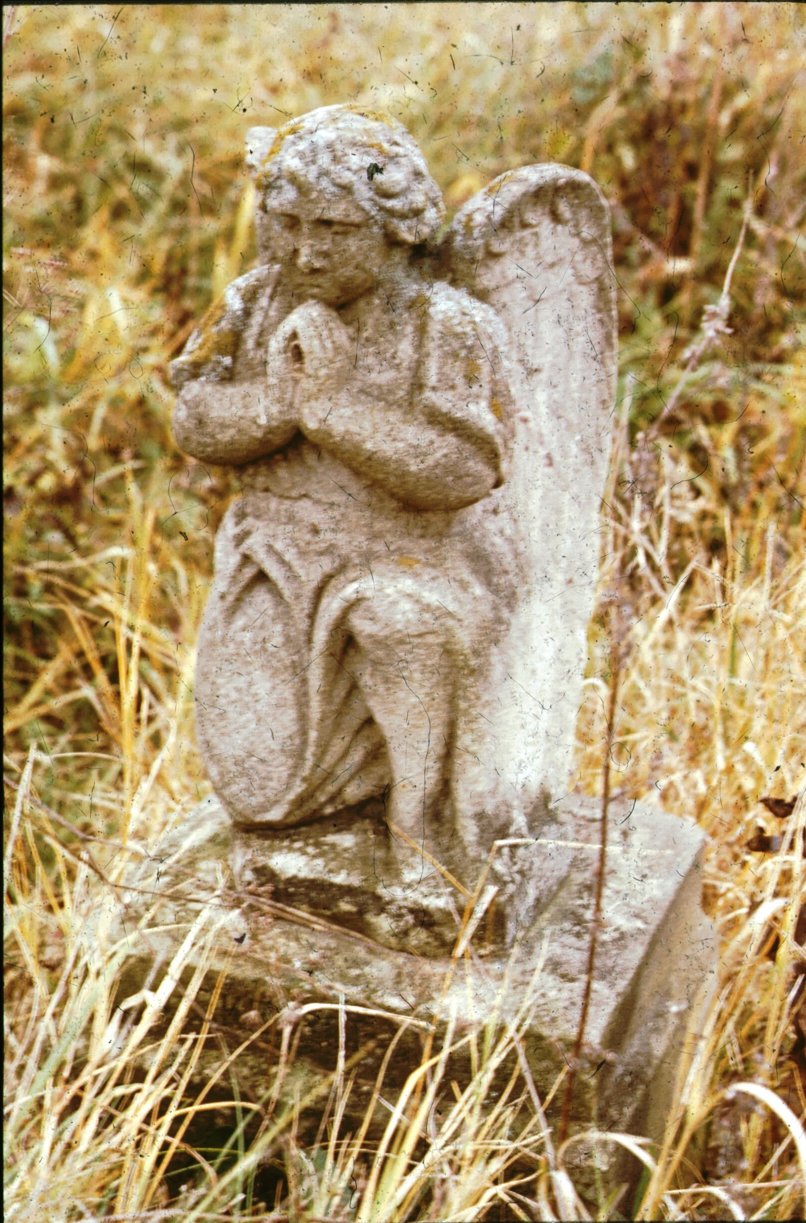 Gyermek síremlék ÉNy-i nézet (Rippl-Rónai Múzeum CC BY-NC-ND)