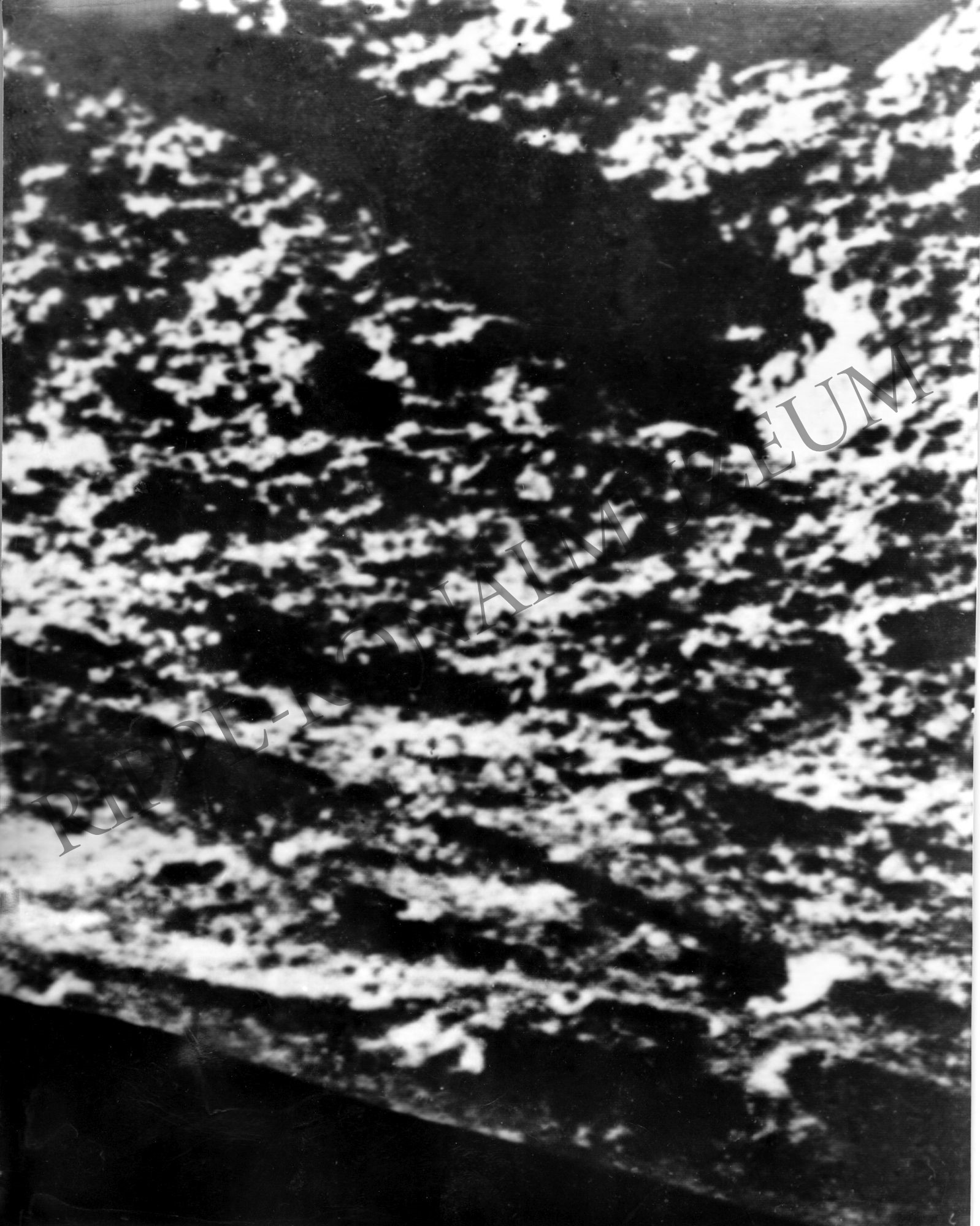 Hold-tájkép, ahogy a Luna-9 továbbította a Holdról a Földre (Rippl-Rónai Múzeum CC BY-NC-SA)