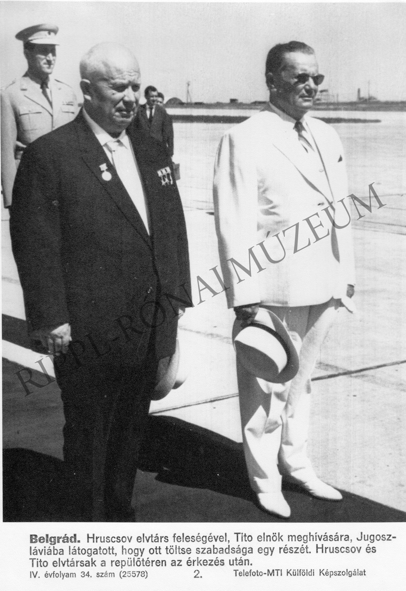 Hruscsov feleségével, Tito elnök meghívására, Jugoszláviába látogatott, hogy ott töltse szabadsága egy részét. (Rippl-Rónai Múzeum CC BY-NC-SA)