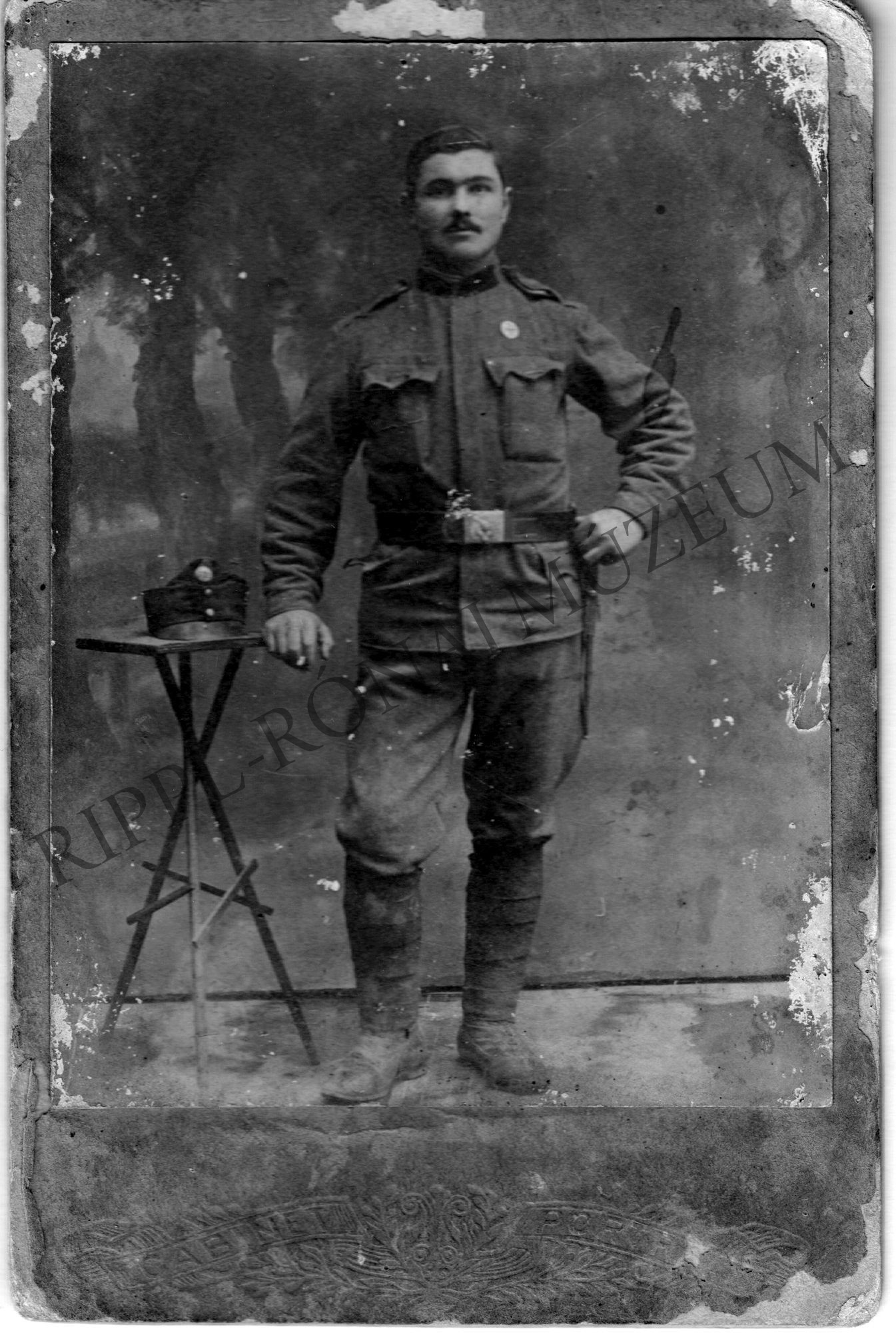 Ismeretlen katona első világháborús egyenruhás képe (Rippl-Rónai Múzeum CC BY-NC-SA)