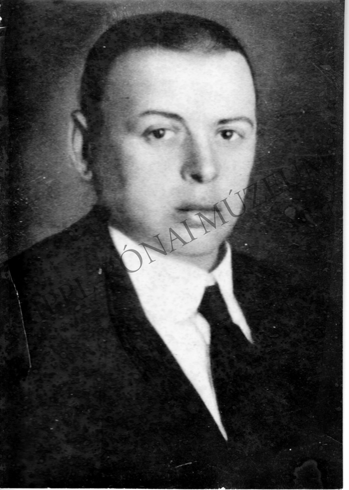 Kun Béla (1886-1939), a Tanácsköztársaság vezetője (Rippl-Rónai Múzeum CC BY-NC-SA)
