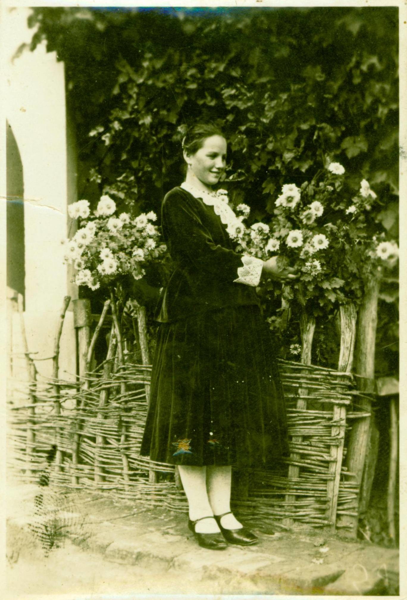 Lányviselet 1934-ből (Rippl-Rónai Múzeum CC BY-NC-ND)