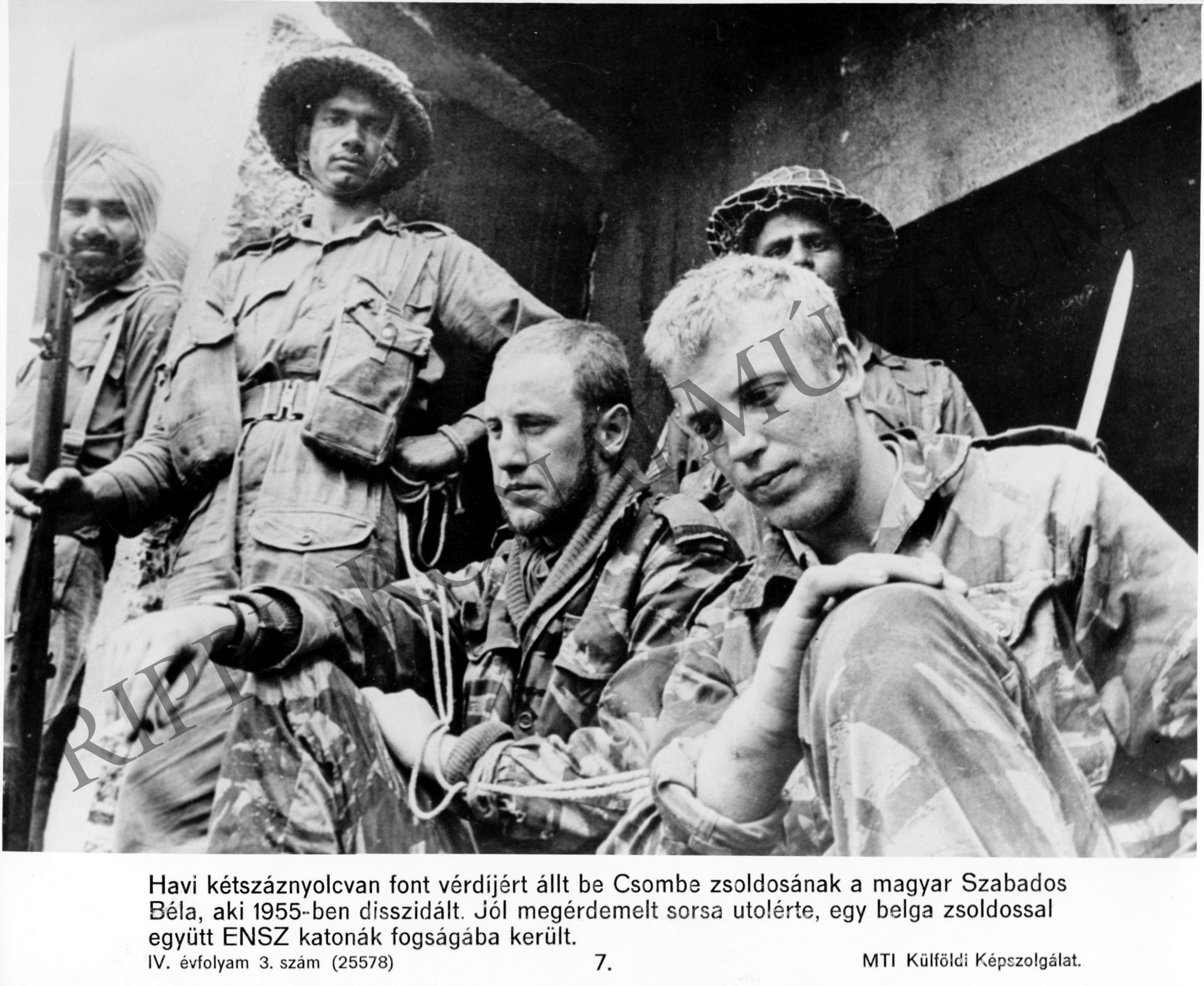Magyar disszidens Csombe zsoldosaként az ENSZ katonák fogságában (Rippl-Rónai Múzeum CC BY-NC-SA)