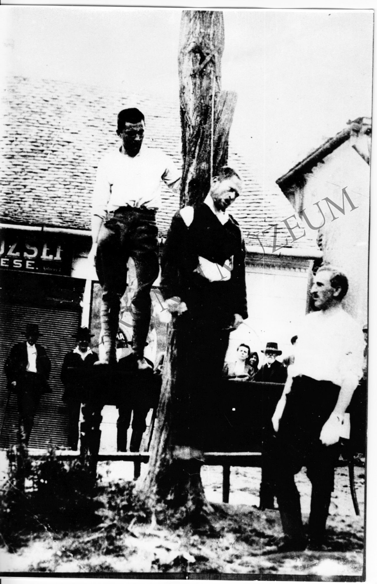 Somogyi Ferenc akasztása. 1919. augusztus 23. Tab (Rippl-Rónai Múzeum CC BY-NC-SA)