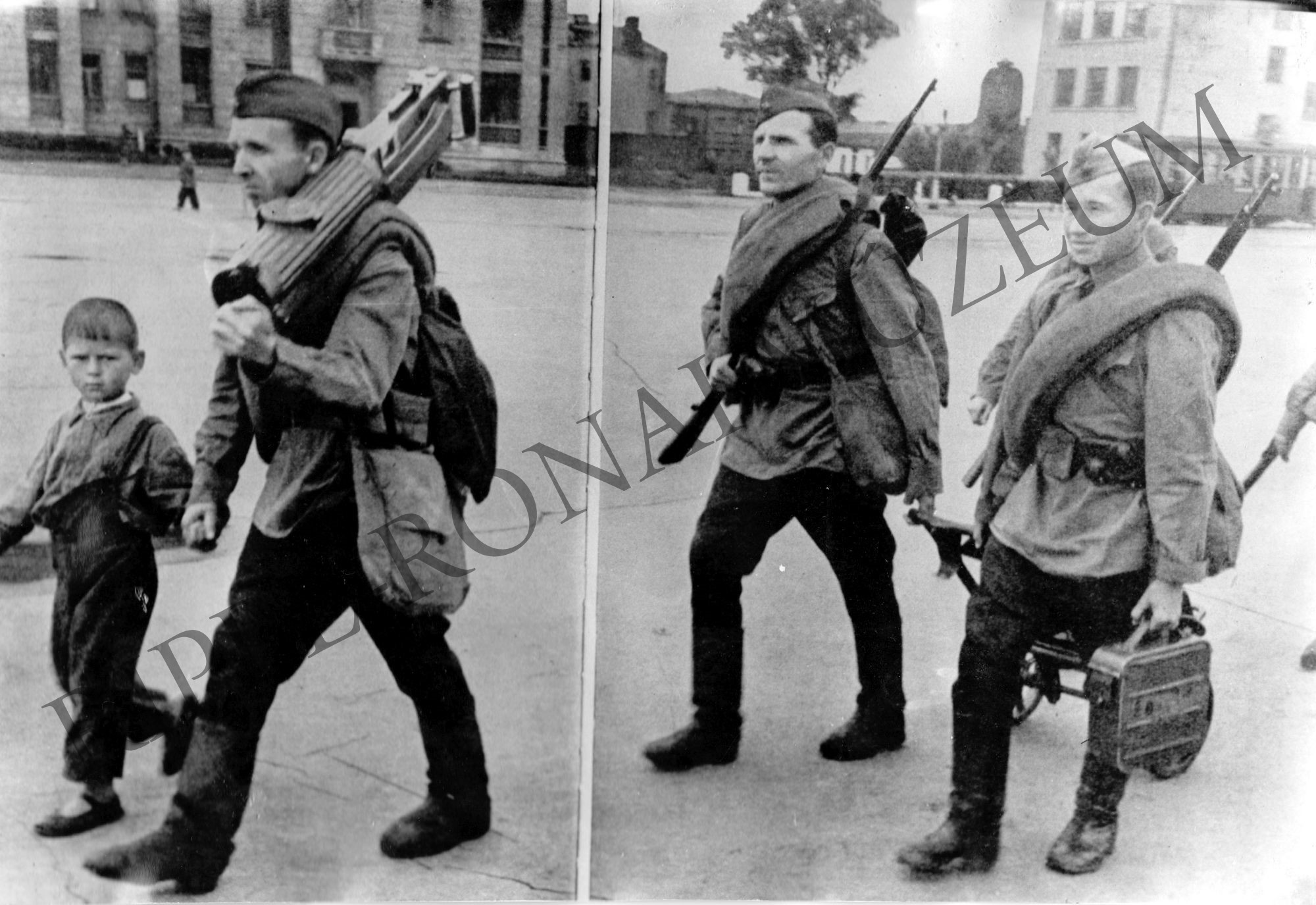 Szovjet emberek százezreit hívták be katonának a német támadás után (Rippl-Rónai Múzeum CC BY-NC-SA)
