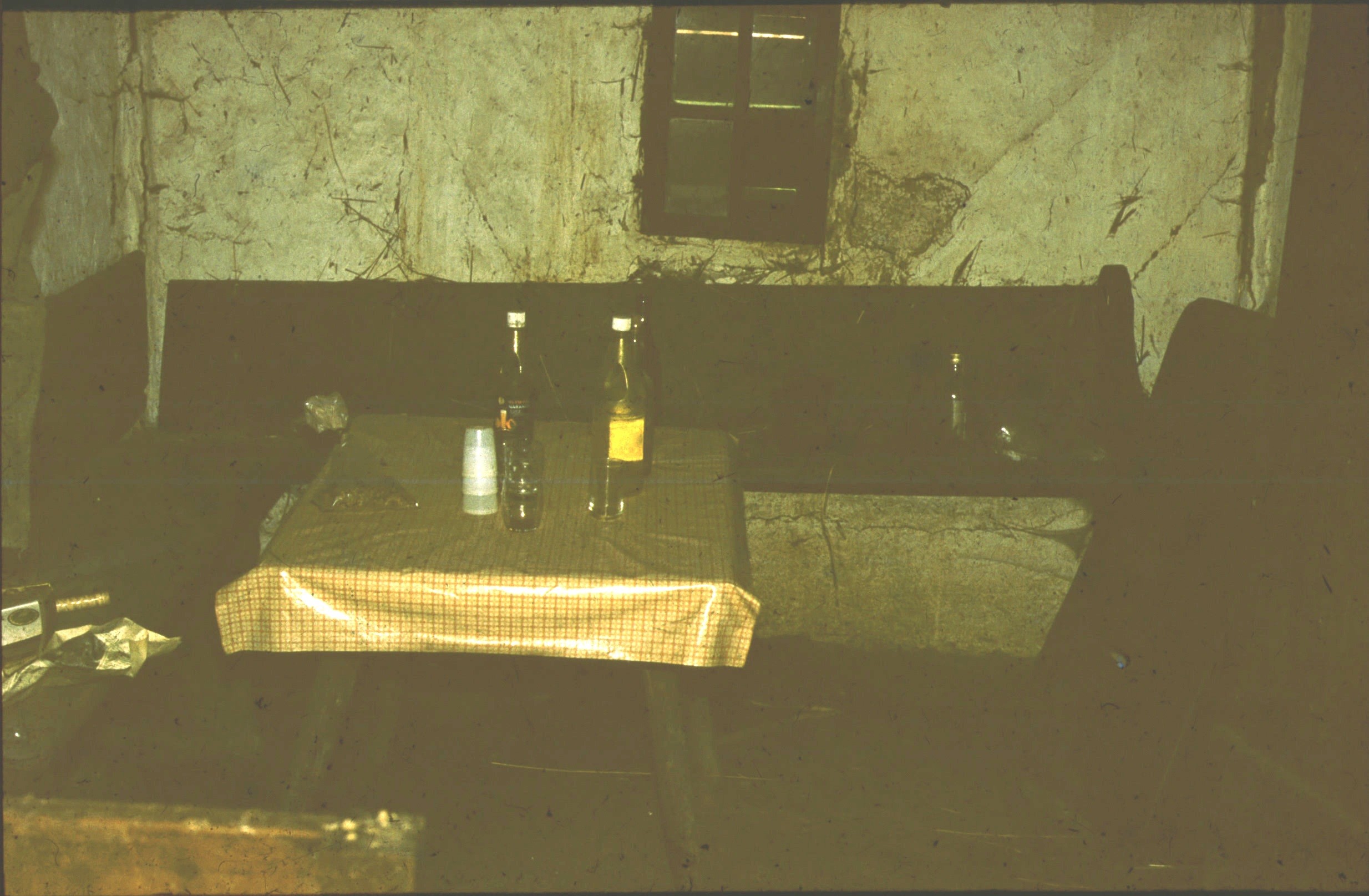 A "szoba" részlete sarokpaddal és asztallal (Rippl-Rónai Múzeum CC BY-NC-ND)