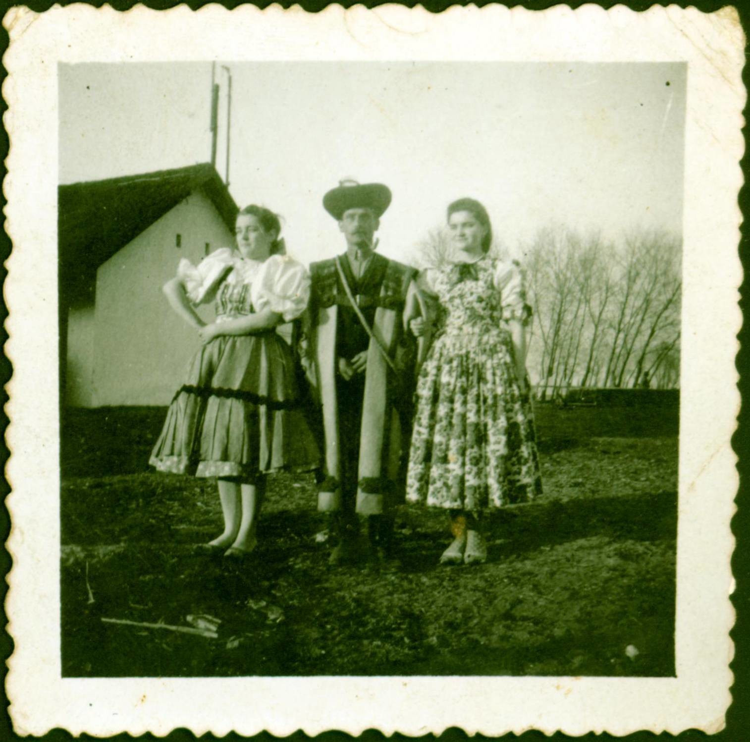 Alföldi "tanyasi lányok" és pásztor (Rippl-Rónai Múzeum CC BY-NC-ND)