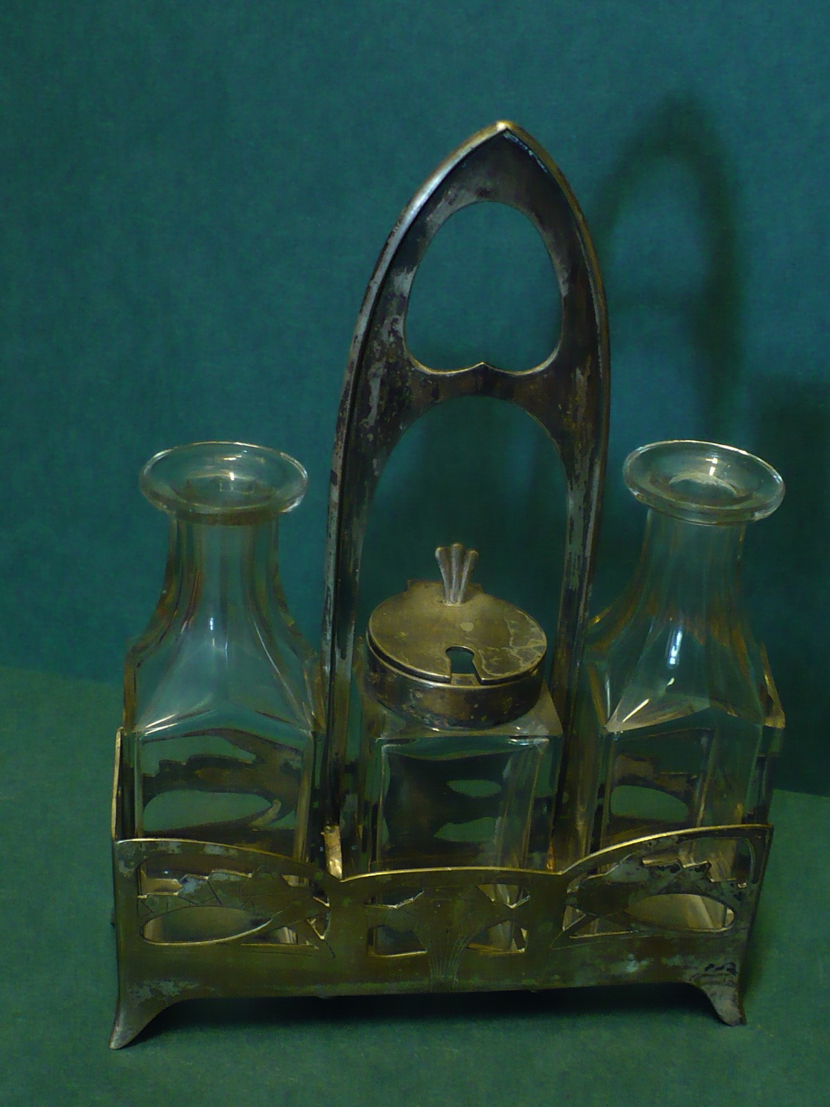 Ezüst-olaj-sótartó (Rippl-Rónai Múzeum CC BY-NC-SA)