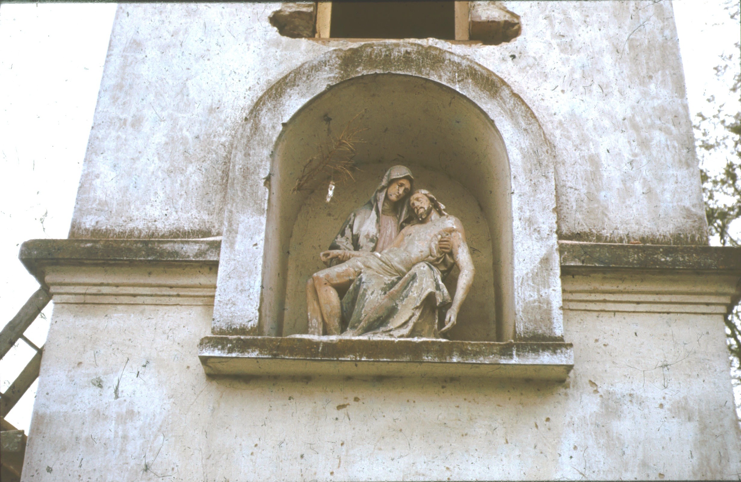 Kápolna részlet /Pieta szobor/ (Rippl-Rónai Múzeum CC BY-NC-ND)