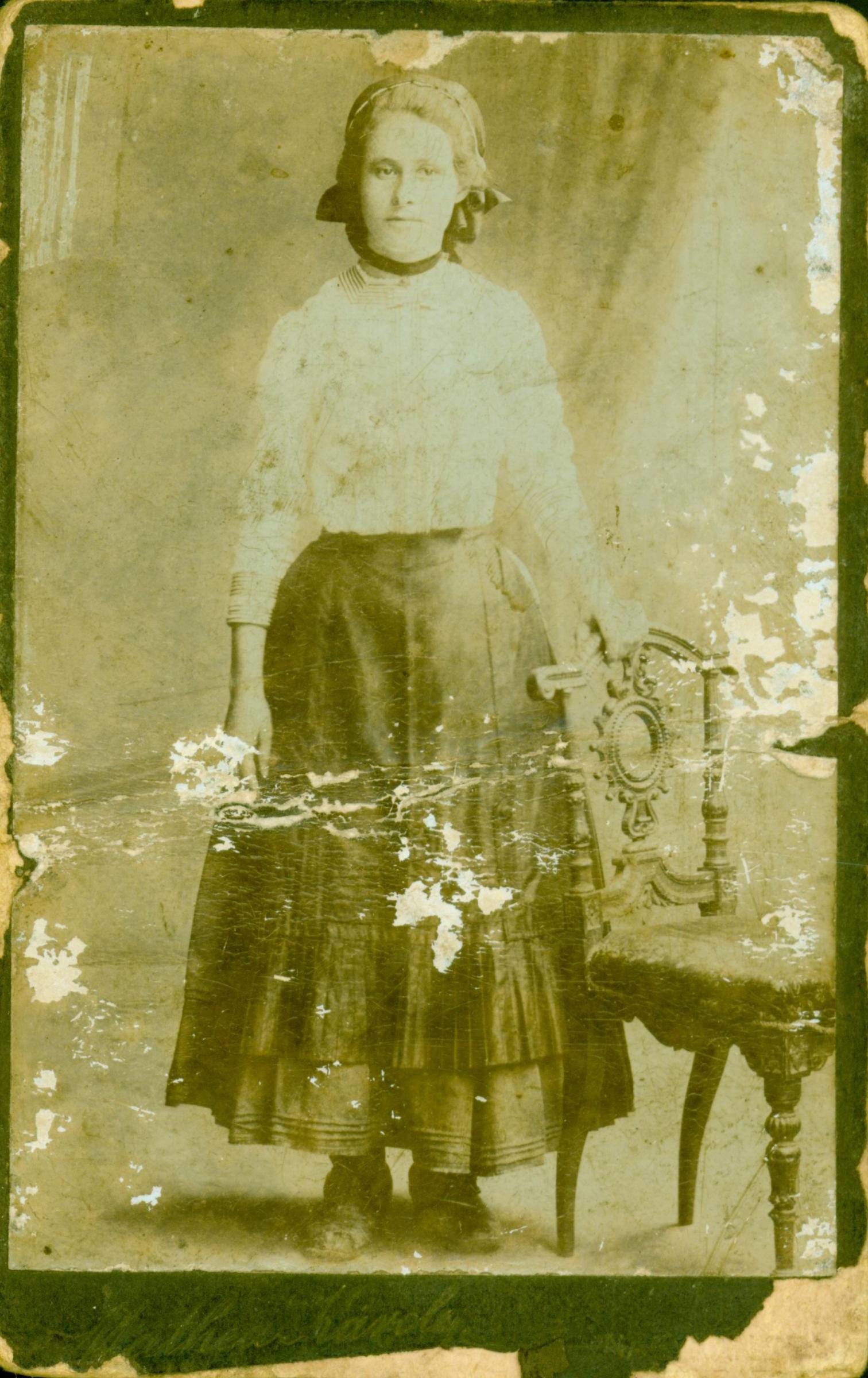 Somogybükkösdi fiatalasszony 1915 körül (Rippl-Rónai Múzeum CC BY-NC-ND)