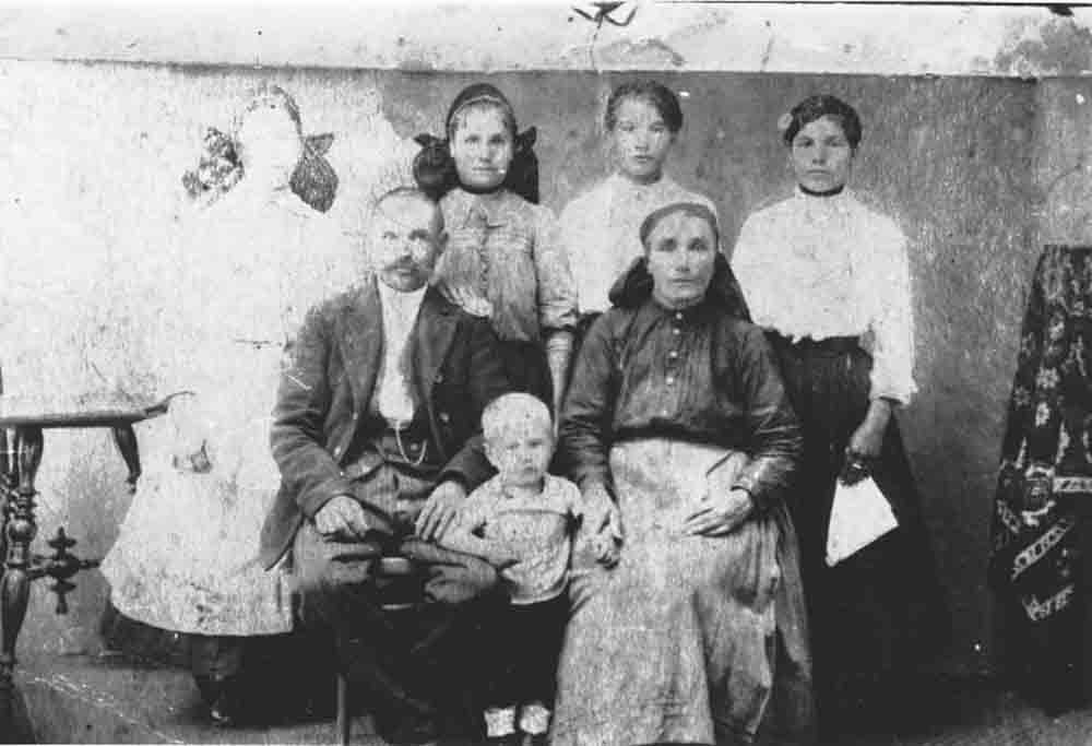 Buzási Lajos családja (Rippl-Rónai Múzeum CC BY-NC-ND)