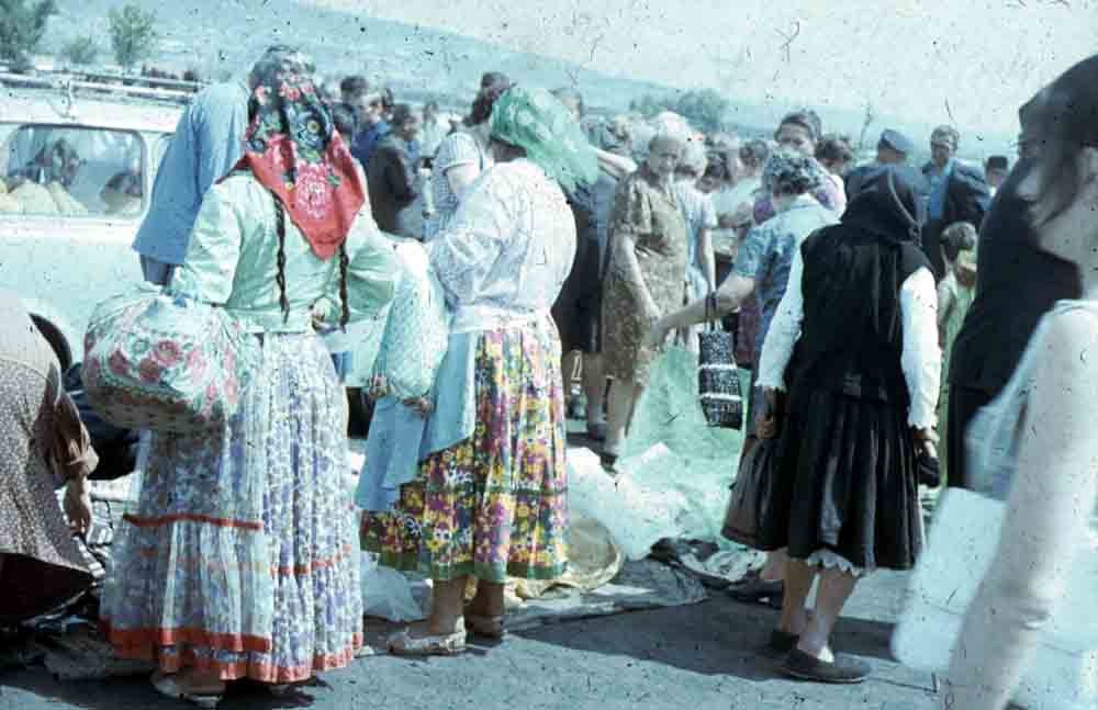 Cigányasszonyok a pécsi vásárban (Rippl-Rónai Múzeum CC BY-NC-ND)