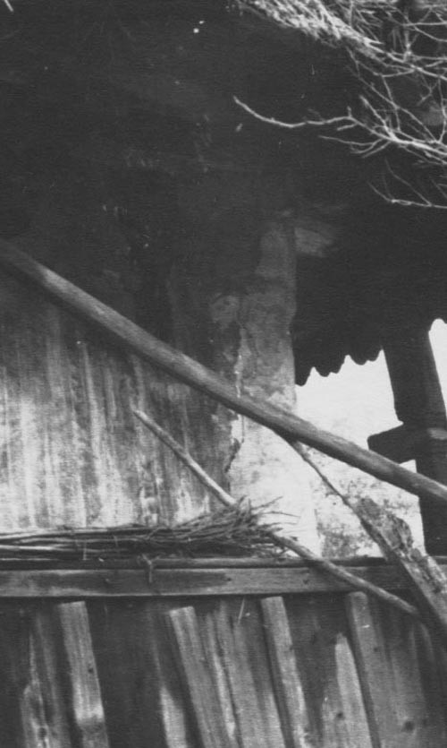 Falazott oszlop a DNy - i sarkon. Nézet Ény - ról (Rippl-Rónai Múzeum CC BY-NC-ND)