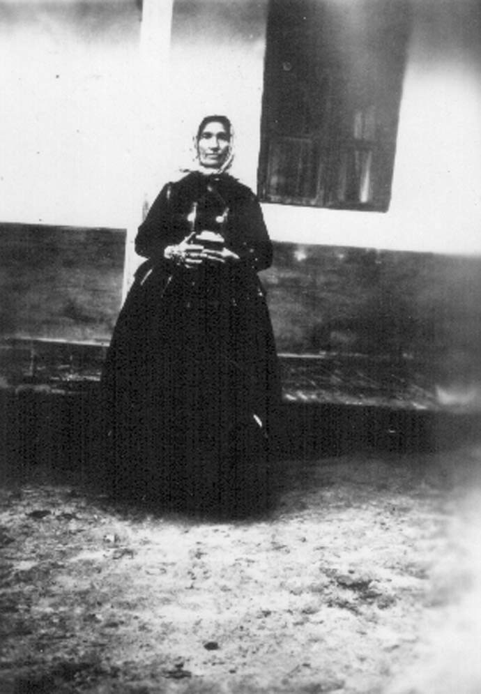 Idős asszony viselete 1960 körül (Rippl-Rónai Múzeum CC BY-NC-ND)