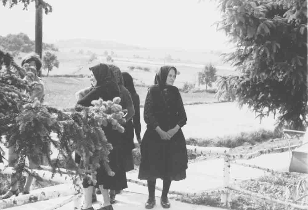 Mai szentpéteri idős asszonyok viselete (Rippl-Rónai Múzeum CC BY-NC-ND)