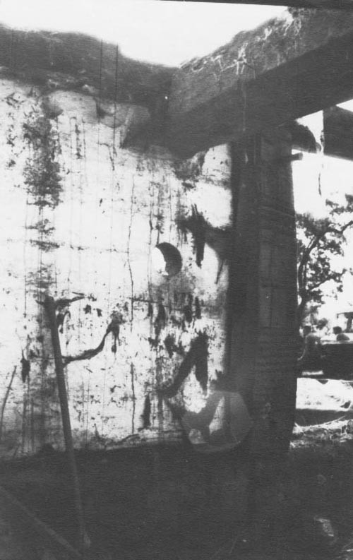 Présház bontása, a belső pince válaszfala nézet Ény - ról (Rippl-Rónai Múzeum CC BY-NC-ND)
