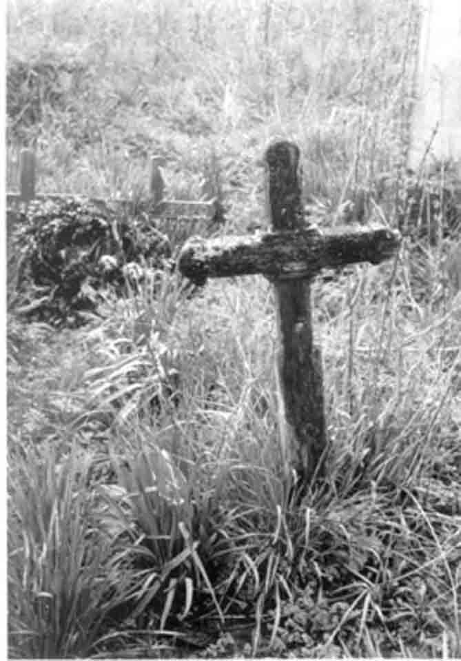 Régi temető részlete régi és újabb fakeresztekkel (Rippl-Rónai Múzeum CC BY-NC-ND)