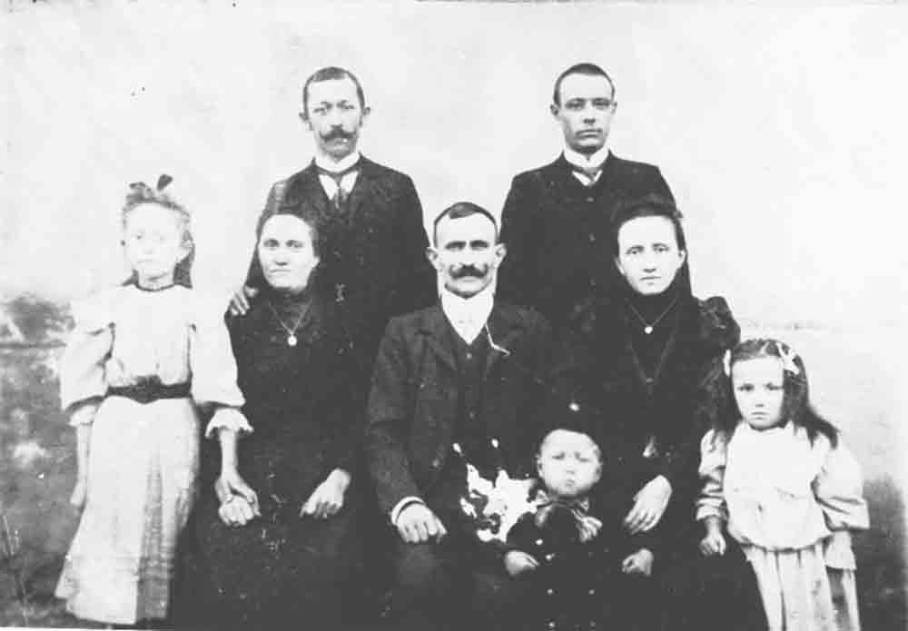 Röss János családja (Rippl-Rónai Múzeum CC BY-NC-ND)