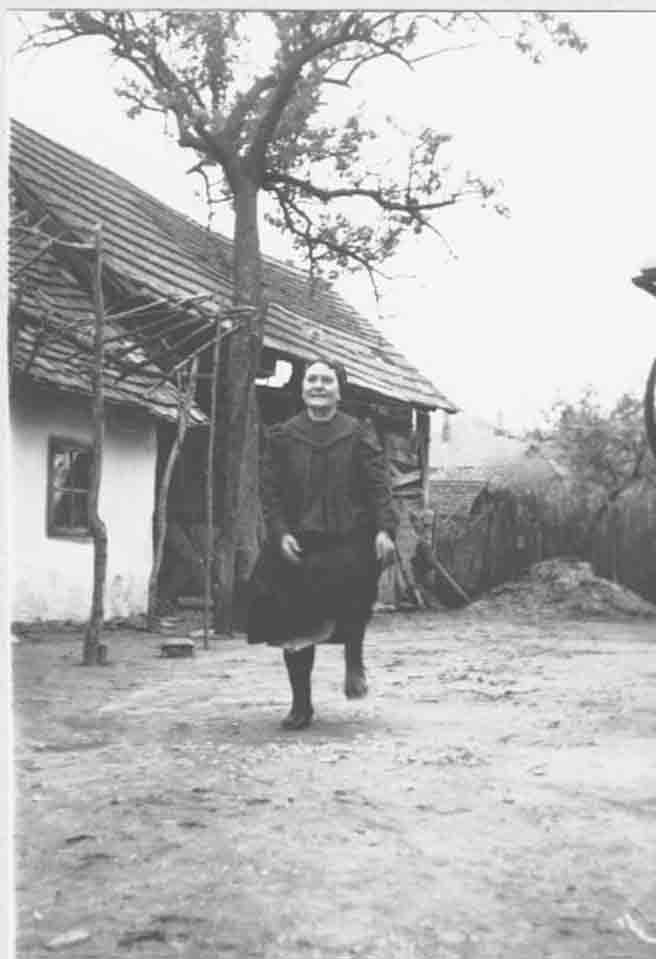 Sánta Vendelné, Csalfa Mari néni kanász- vagy csillagverbunkot jár /páros/ (Rippl-Rónai Múzeum CC BY-NC-ND)