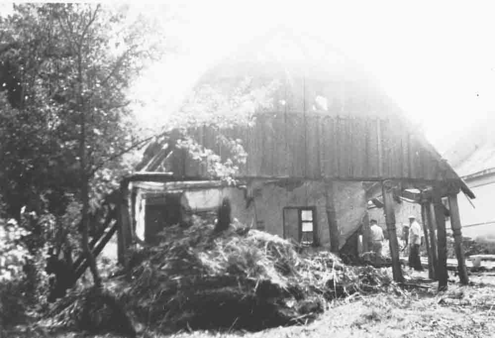 A ház oromfala bontás előtt (Rippl-Rónai Múzeum CC BY-NC-ND)