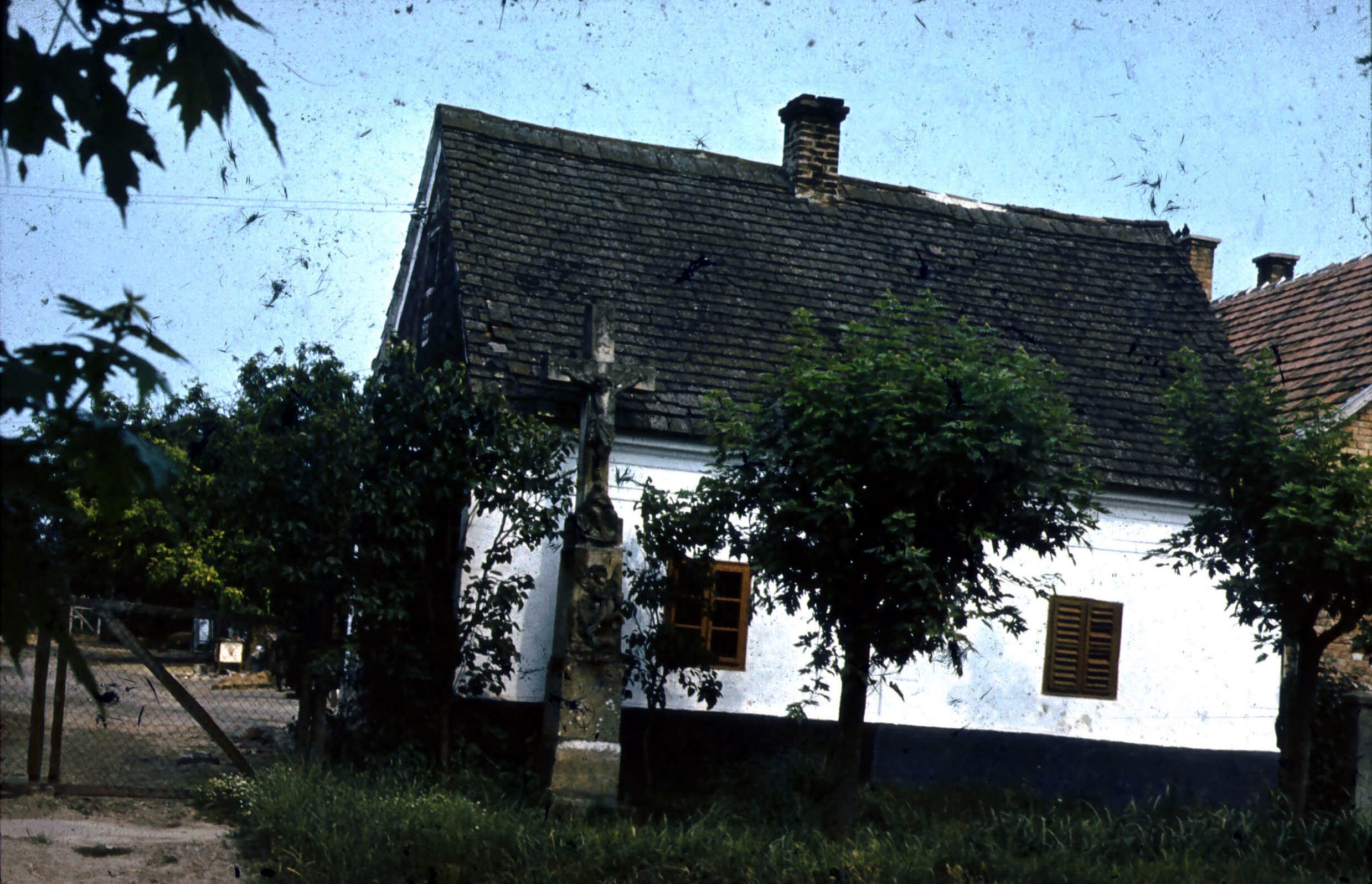 Balatonszentgyörgy, Csillagvár utca 53. sz. előtti kereszt (Rippl-Rónai Múzeum CC BY-NC-ND)