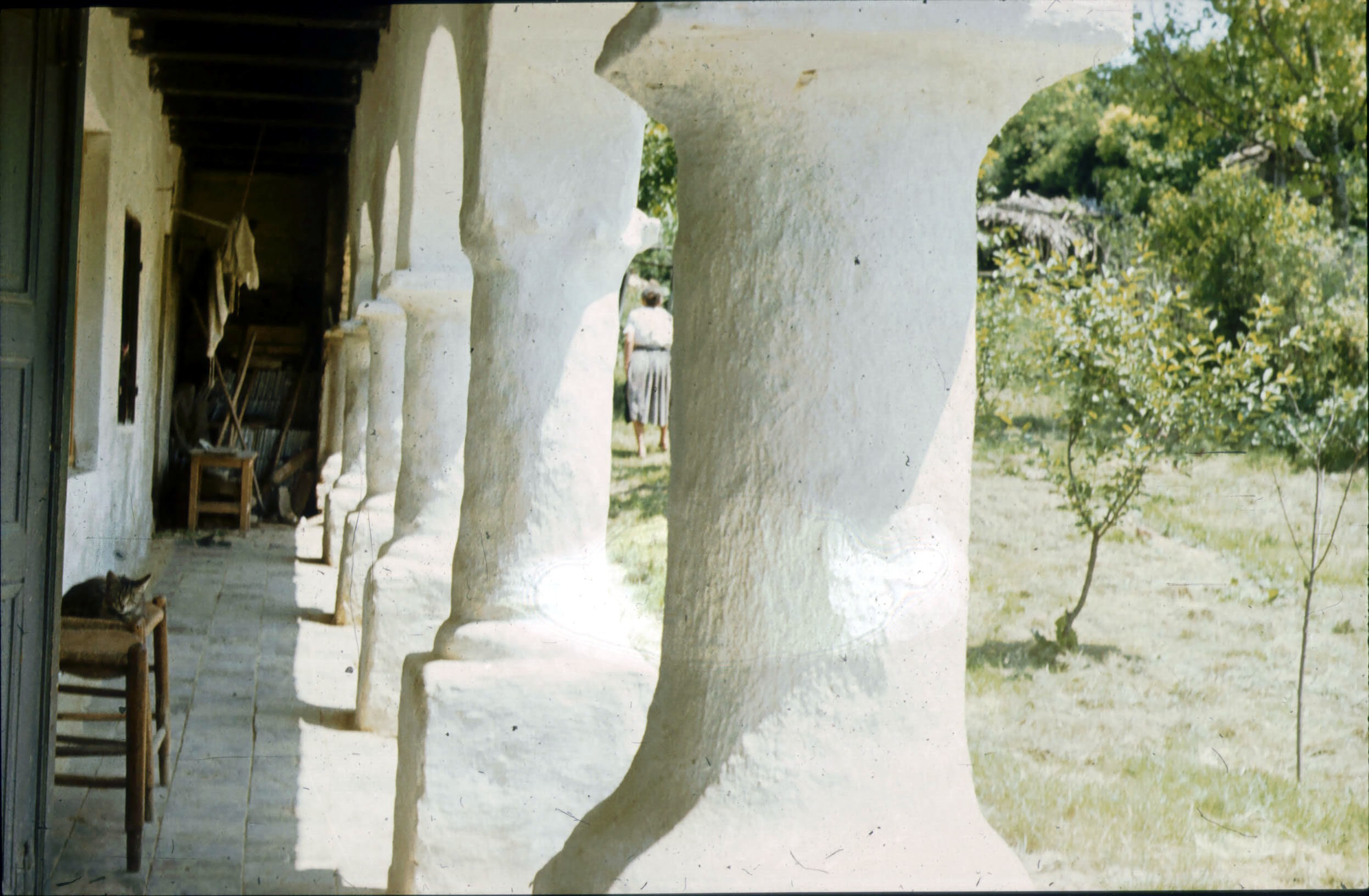 Boltíves, oszlopos tornác (Rippl-Rónai Múzeum CC BY-NC-ND)