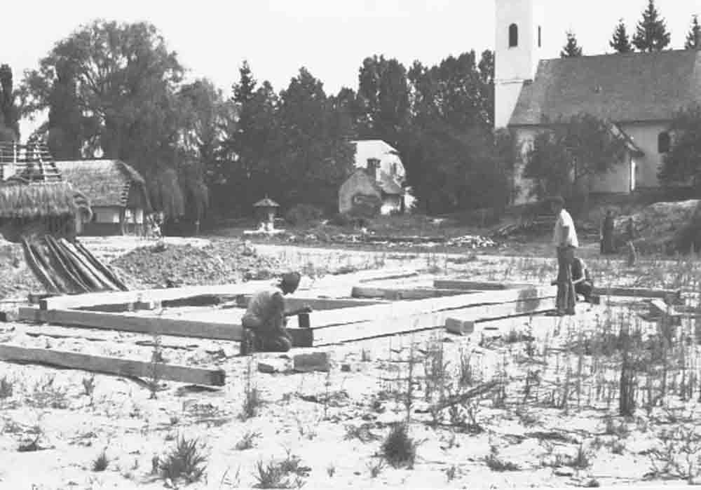 Csököly Dózsa utca 51. sz. fészer áttelepítés és újjáépítés után (Rippl-Rónai Múzeum CC BY-NC-ND)